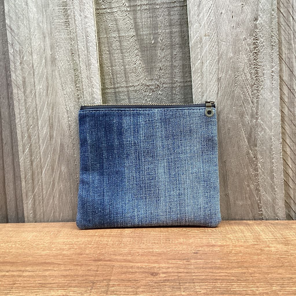 Upcycled Denim Coin Purse – Bluegrass Pocket