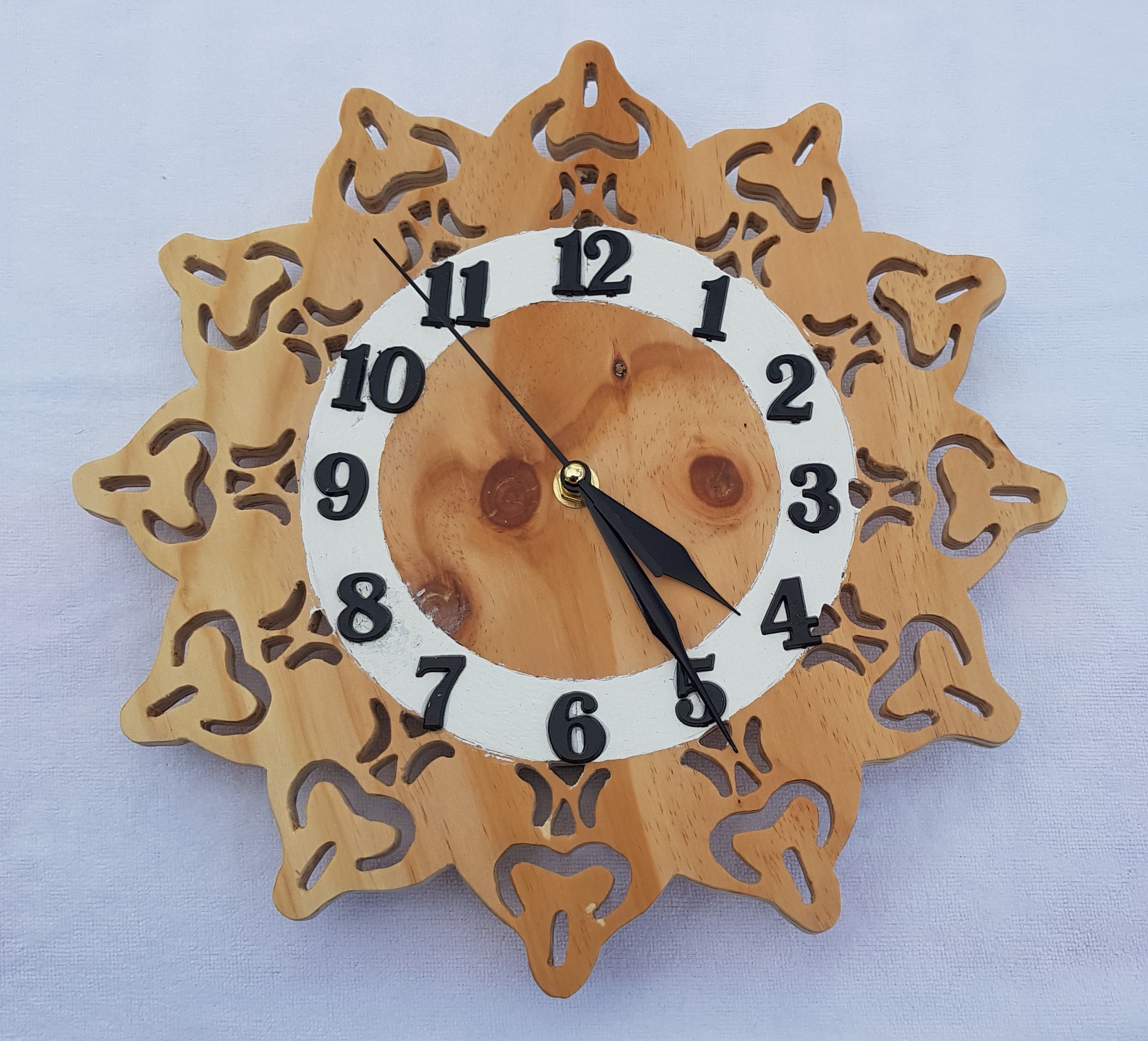 Clock 7: A gift that the whole family will enjoy.