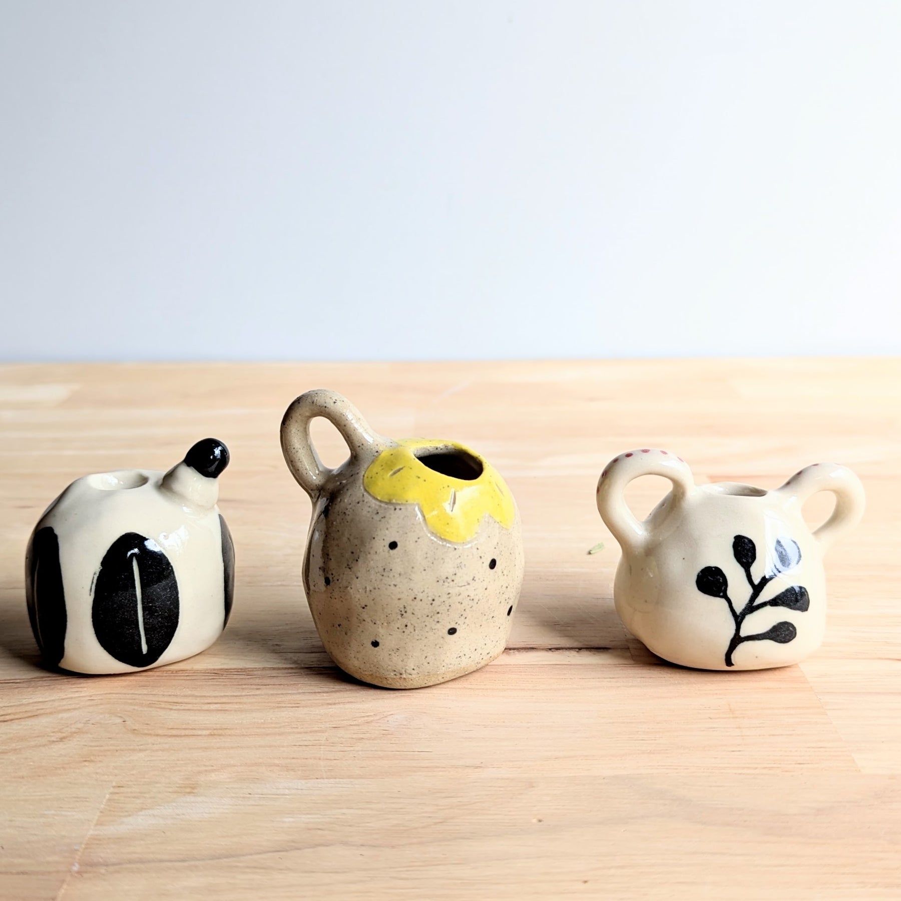 Handmade Mini Ceramic Vase| cute flower vase| Mother's day gift