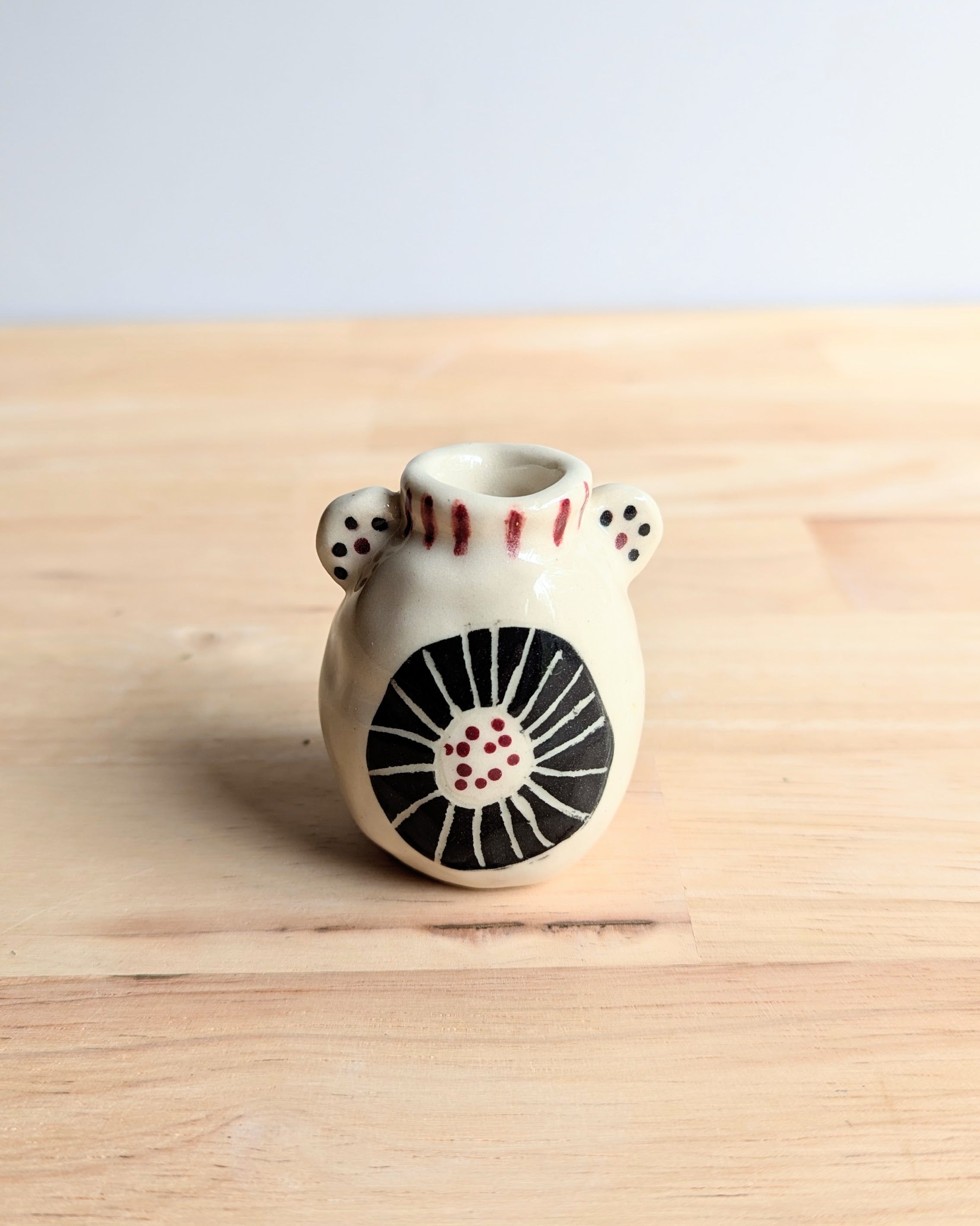 Handmade Mini Ceramic Vase| cute flower vase| Mother's day gift