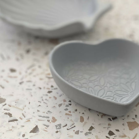 Love heart dish in various colours