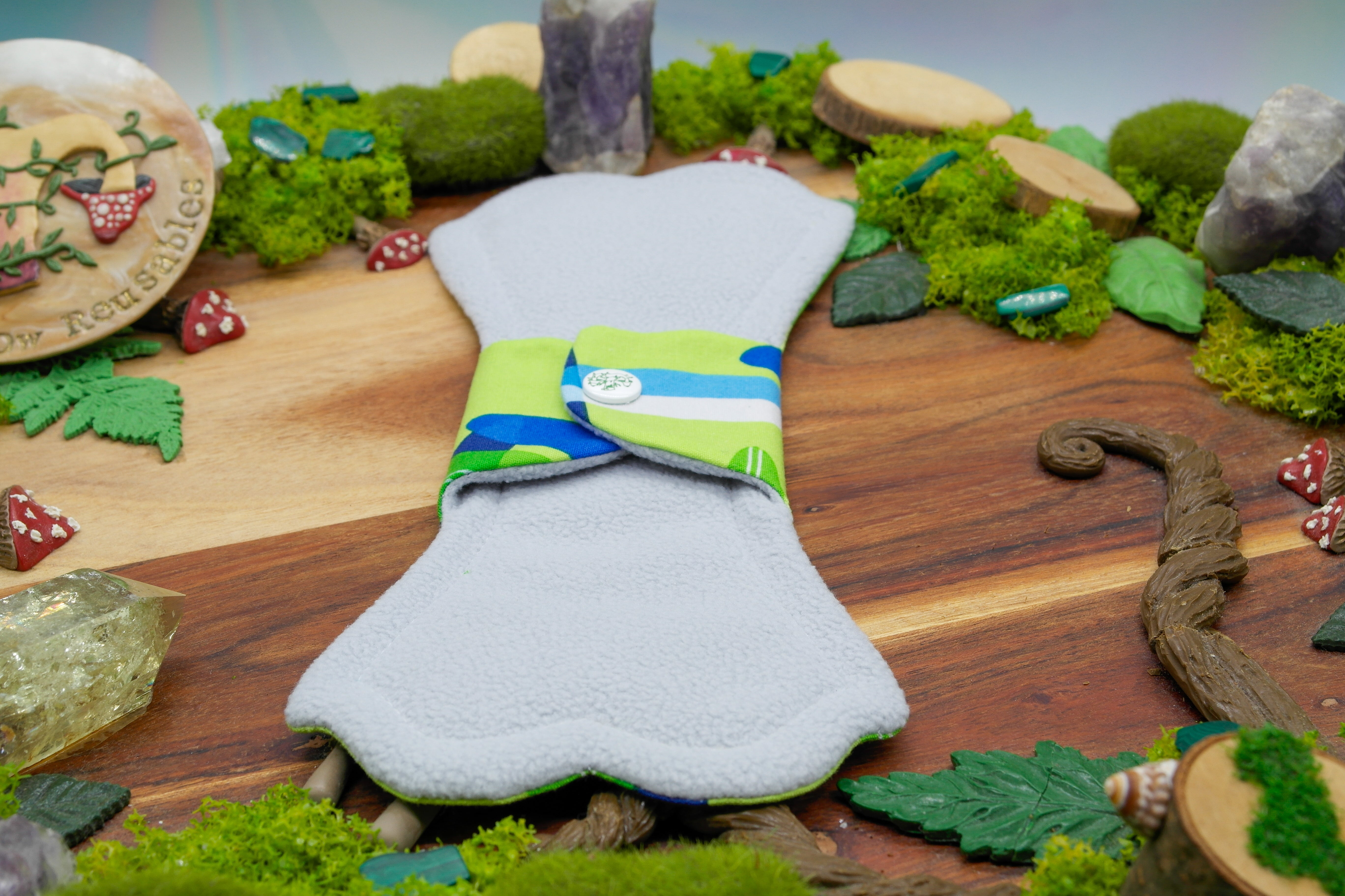 Unique Reusable cloth pad 10" Moderate (LOA) - beam me up