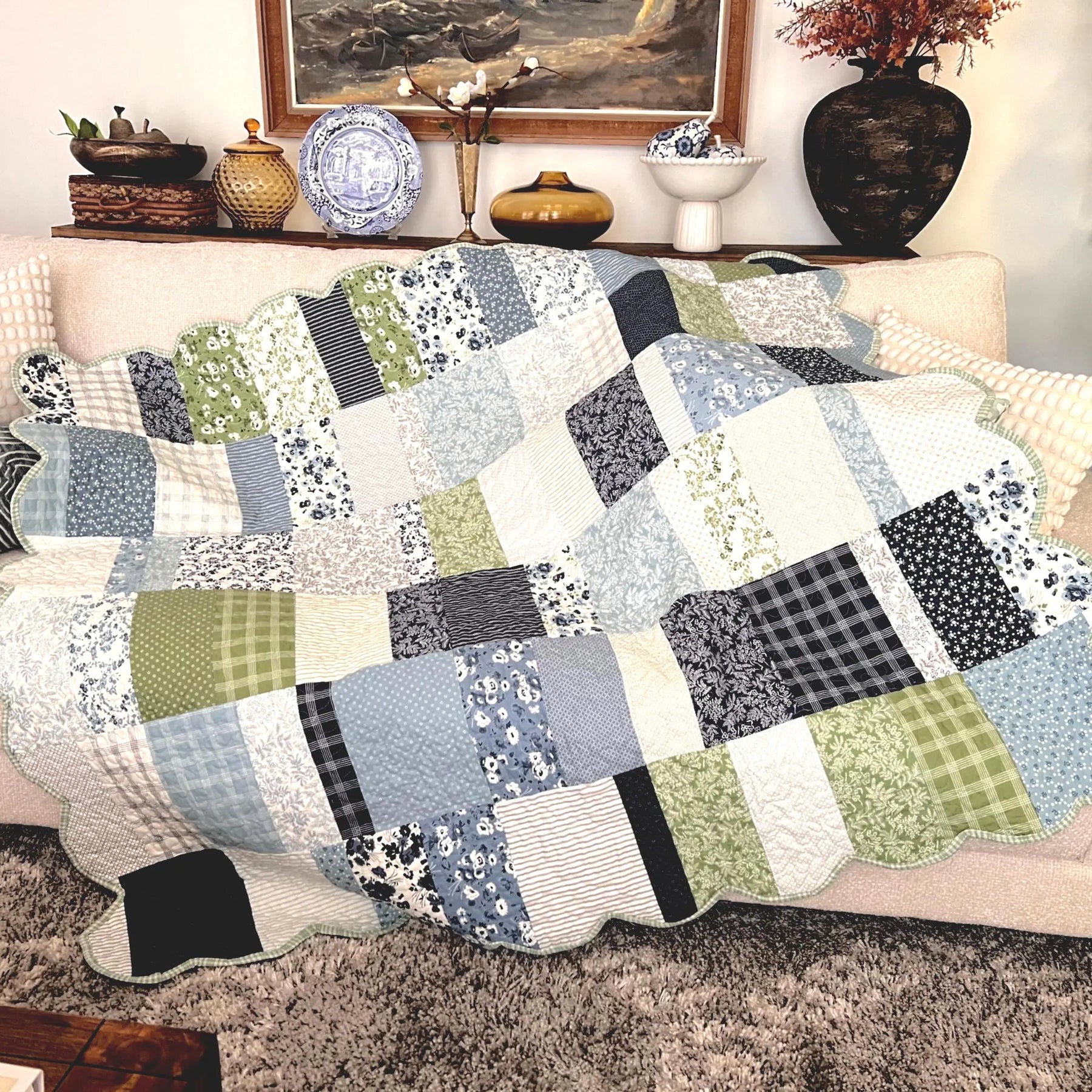 3 Cuts Layer Cake Quilt Pattern: Modern Scalloped Edges, Beginner Friendly PDF video tutorial
