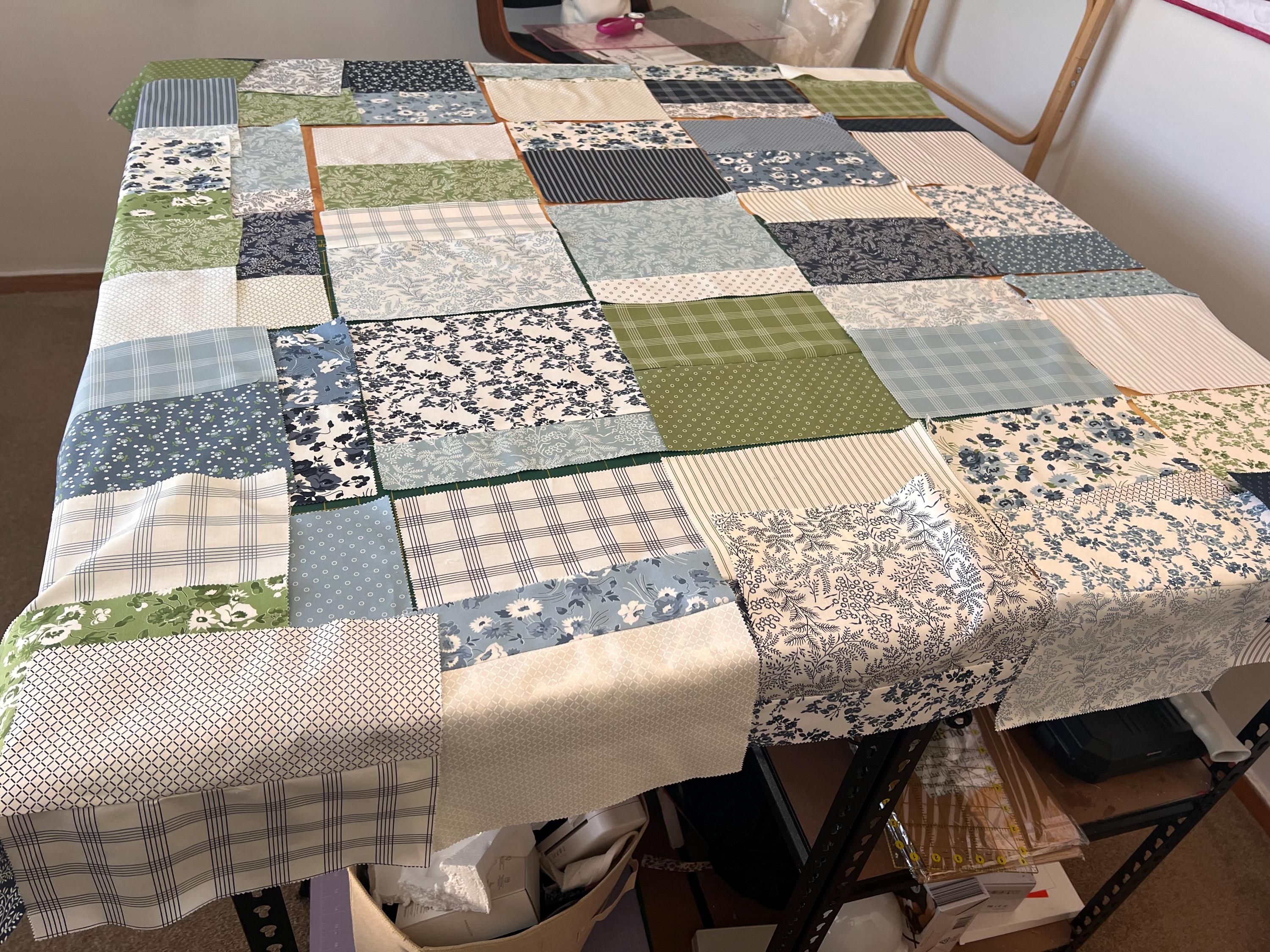 3 Cuts Layer Cake Quilt Pattern: Modern Scalloped Edges, Beginner Friendly PDF video tutorial