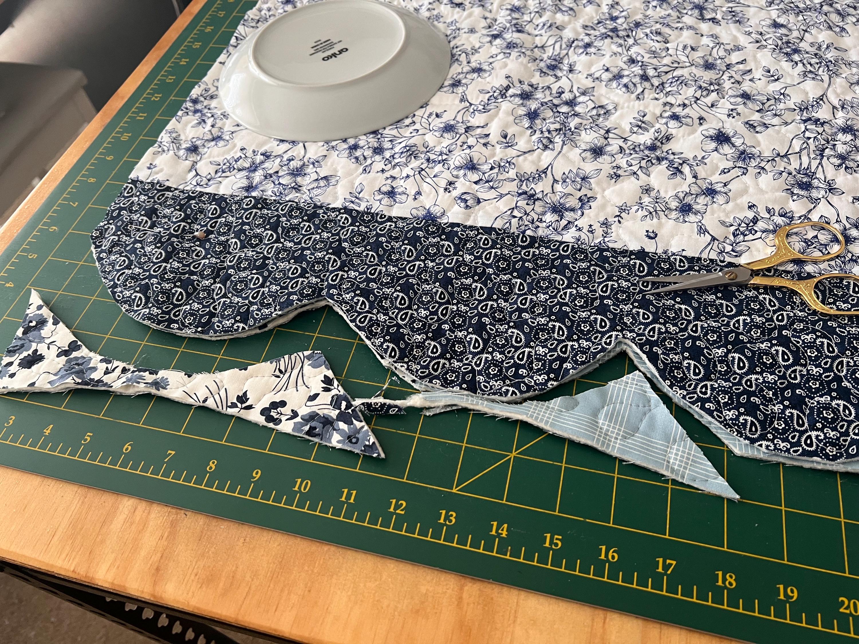 3 Cuts Layer Cake Quilt Pattern: Modern Scalloped Edges, Beginner Friendly PDF video tutorial