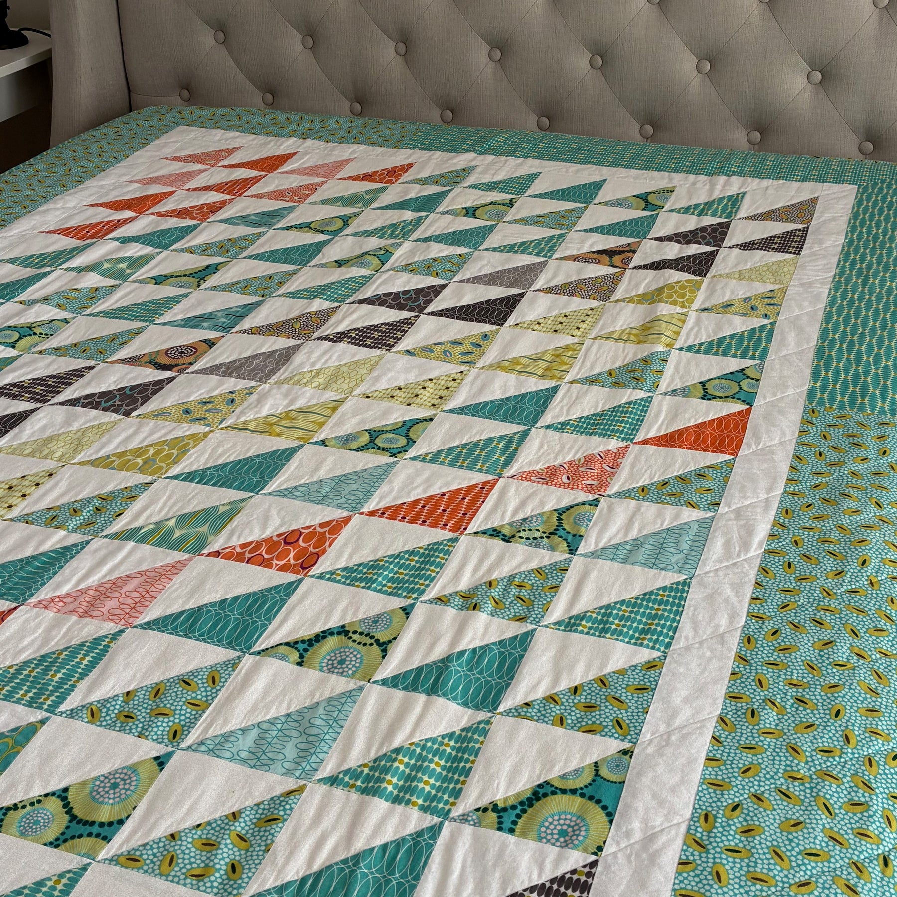 Handmade Geometric Single Bed Quilt