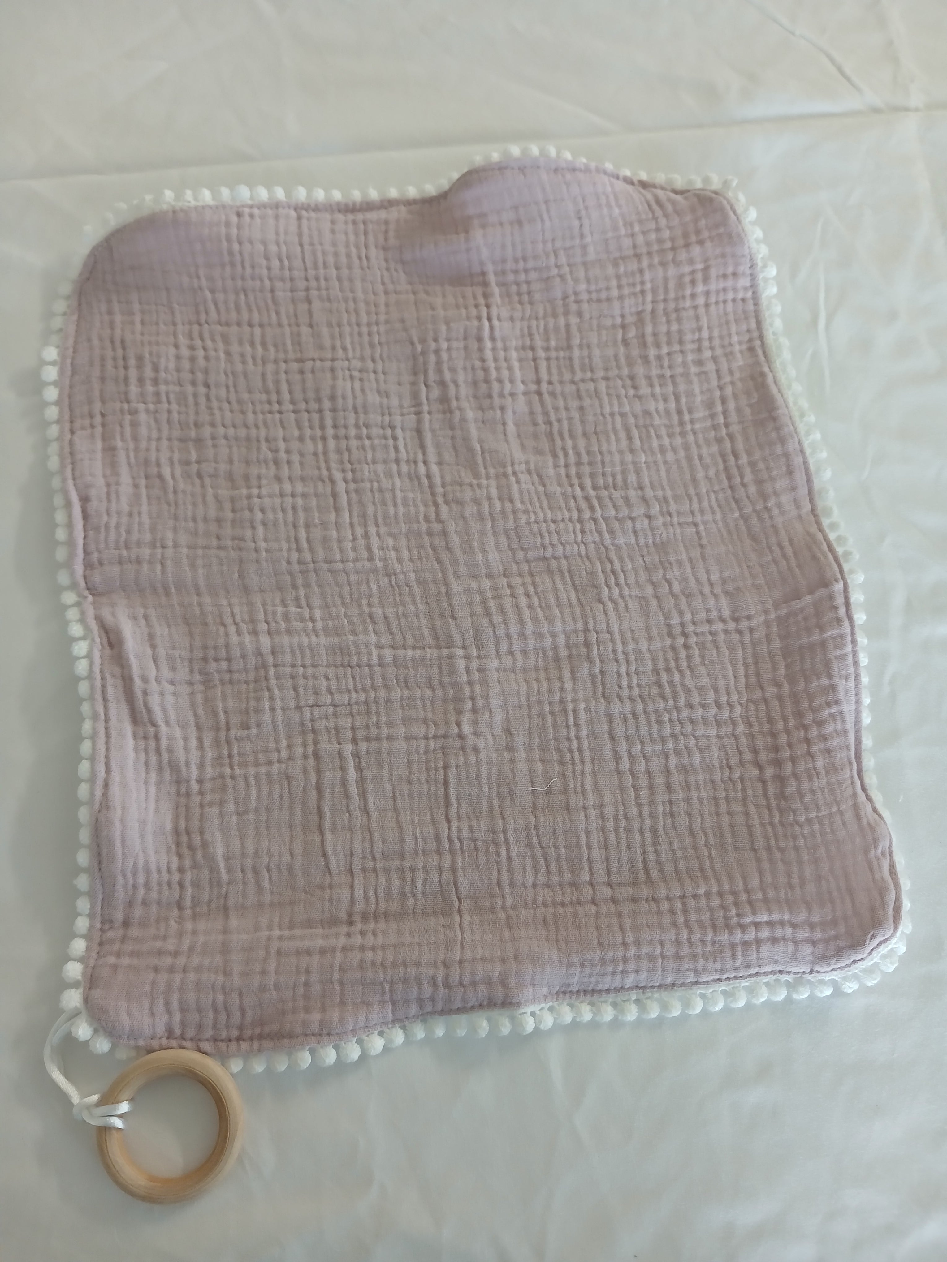 Handmade Double Gauze Dummy Comforter Set of 2 - 35x31cm with Beechwood Teething Ring - Dusty Pink