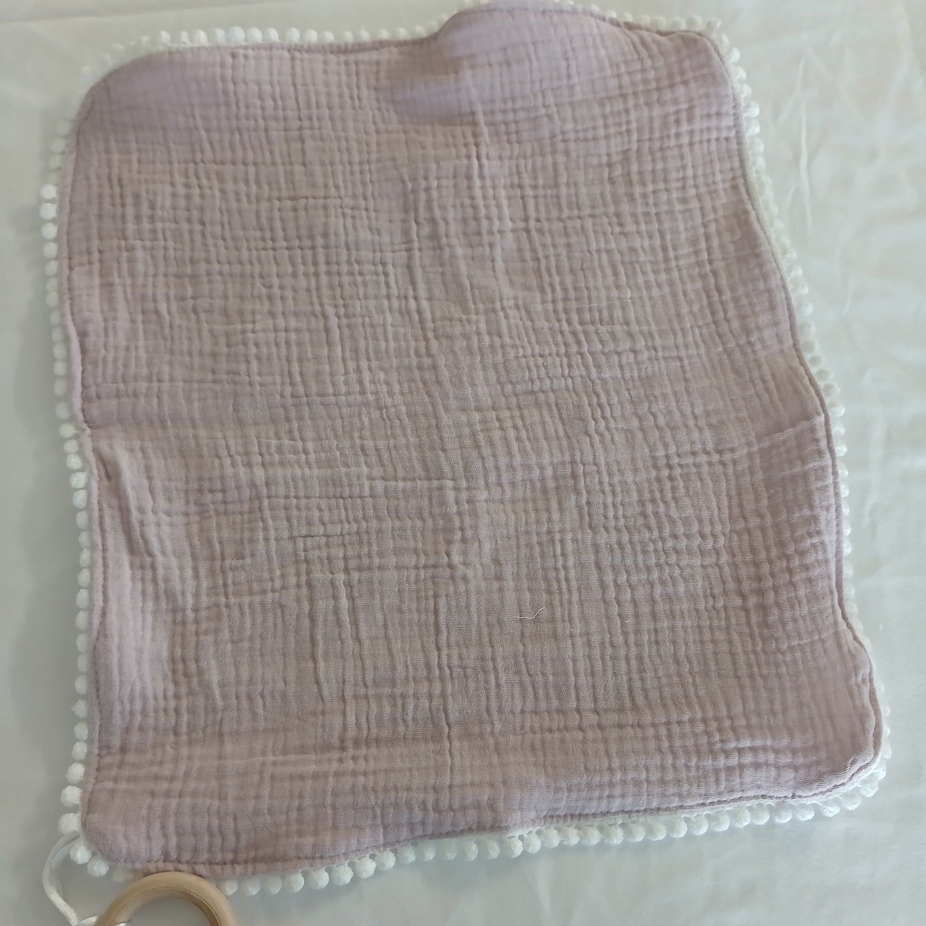 Handmade Double Gauze Dummy Comforter Set of 2 - 35x31cm with Beechwood Teething Ring - Dusty Pink