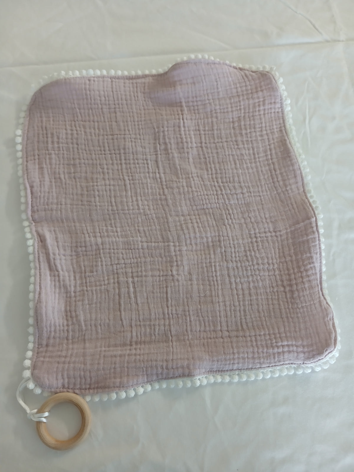 Handmade Double Gauze Dummy Comforter Set of 2 - 35x31cm with Beechwood Teething Ring - Dusty Pink