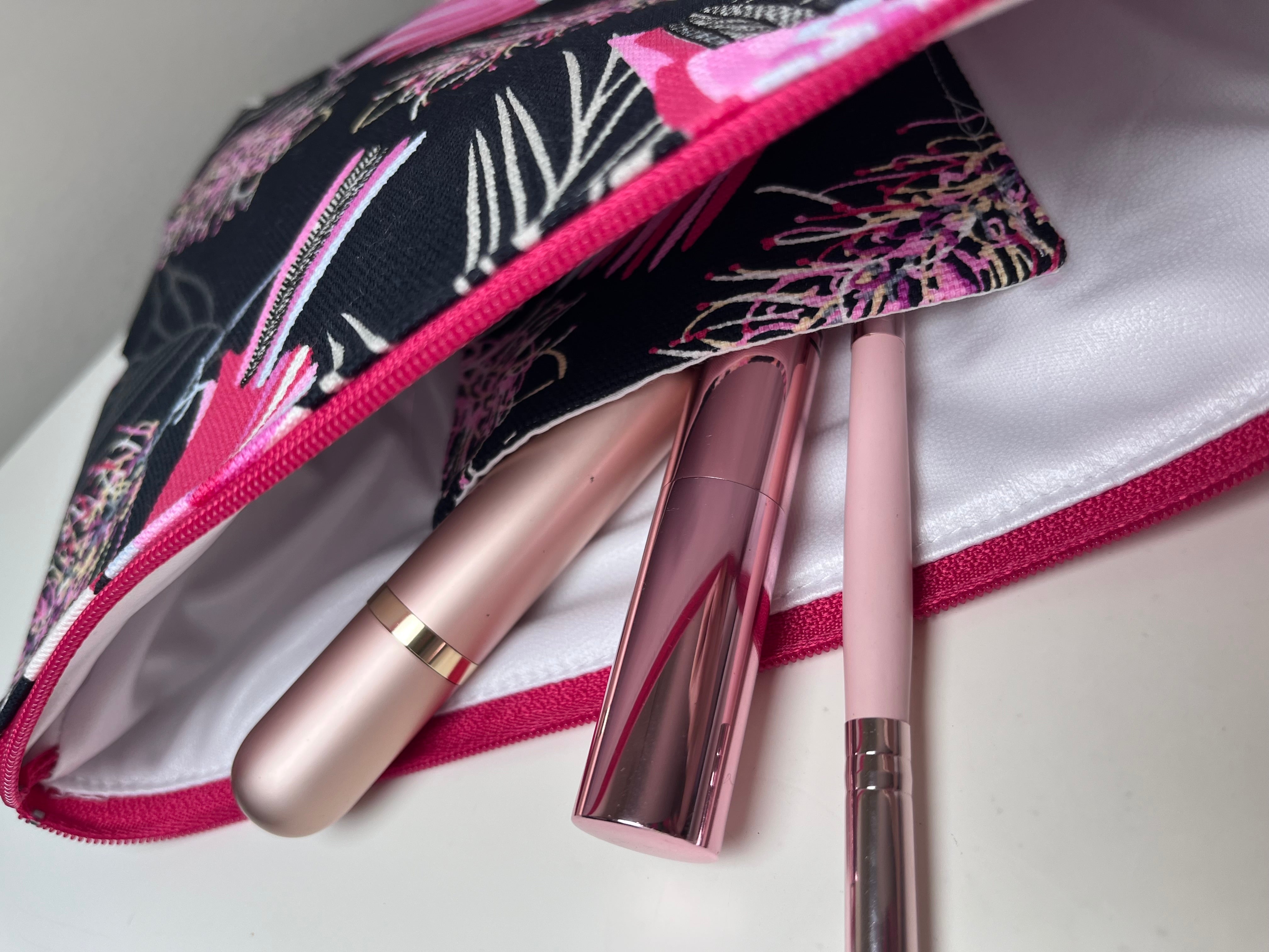 Black and pink galahs toiletries bag