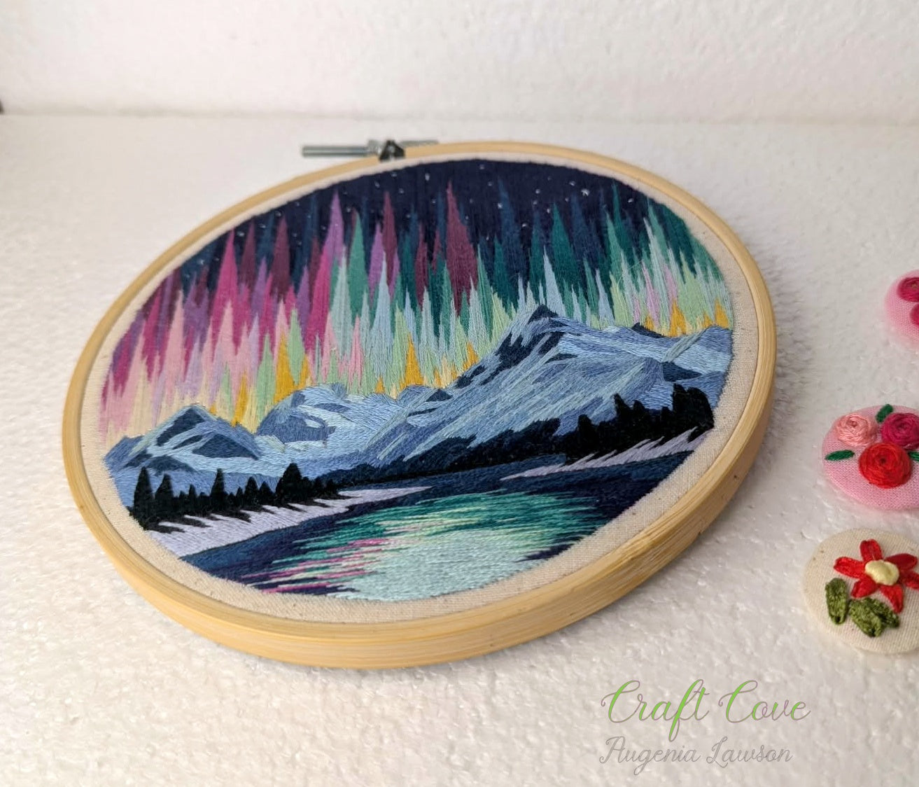 Northern Lights Mountain Landscape Embroidery – Hand Stitched Textile Art in Hoop