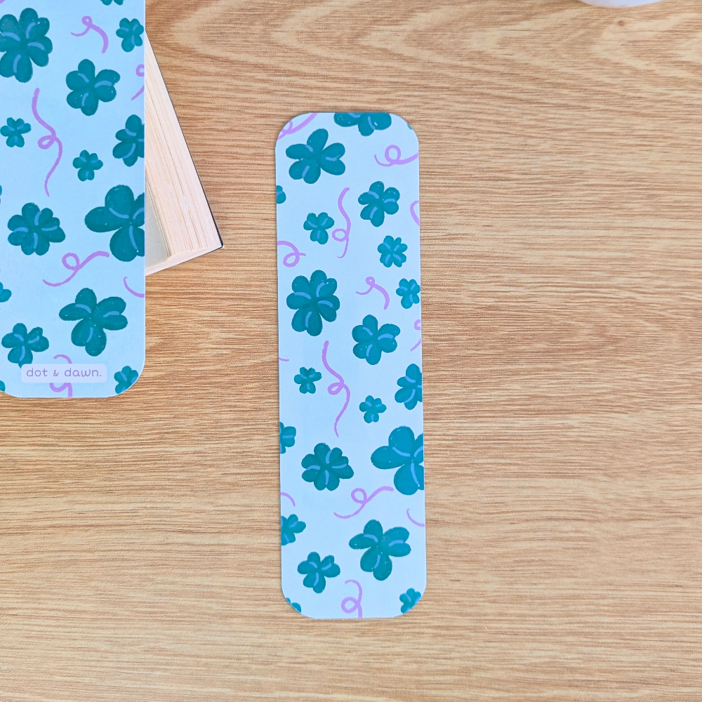 clovers bookmarks