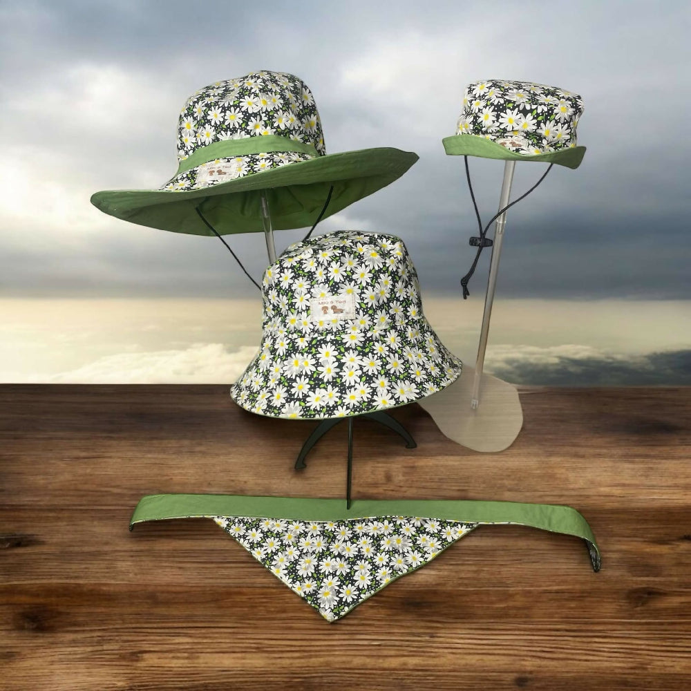 green daisy hat set 1