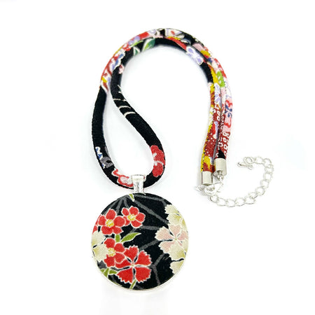 Kimono Pendant Necklace Red