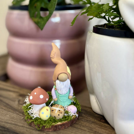 Tiny Gnome - Easter - Shelf Sitter