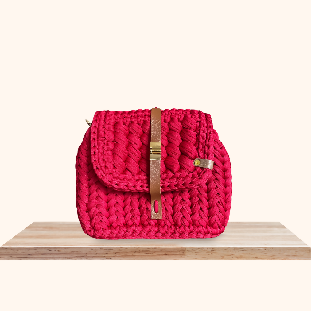 Paris Bag Cherry - Adjustable Strap