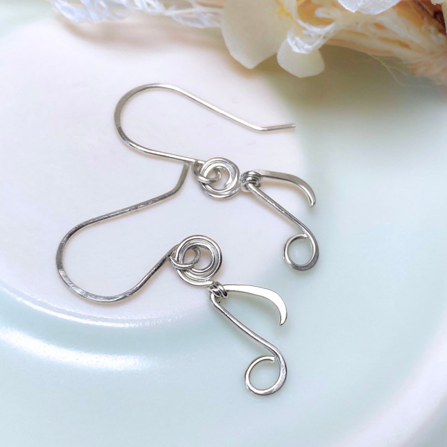 Quaver Music Note dangle earrings | Sterling Silver | Music lover gift