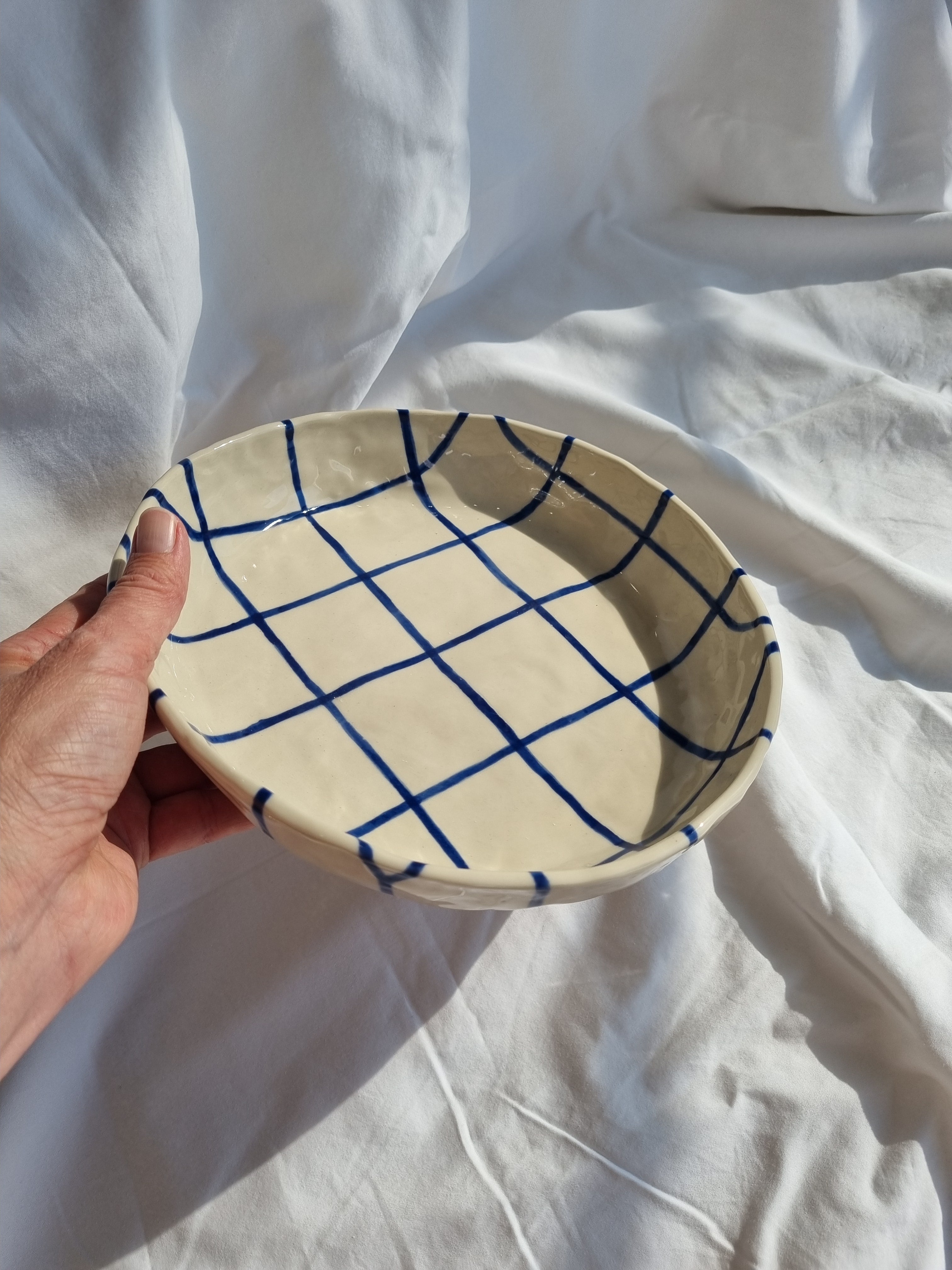 Serving bowl