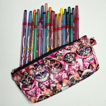Pencil case in colourful cat fabric