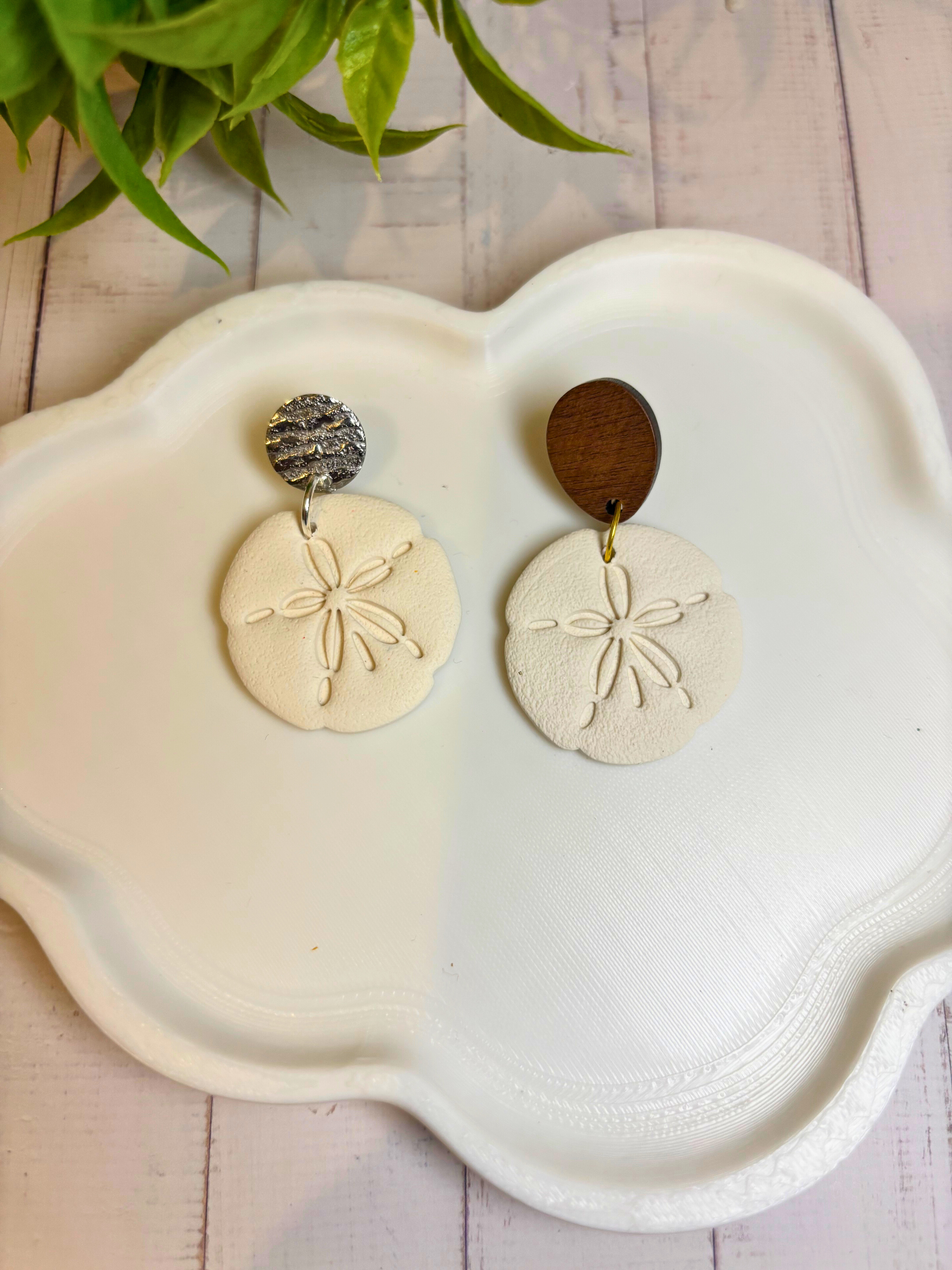 Seaside Stories | Sand Dollar Dangle Earrings