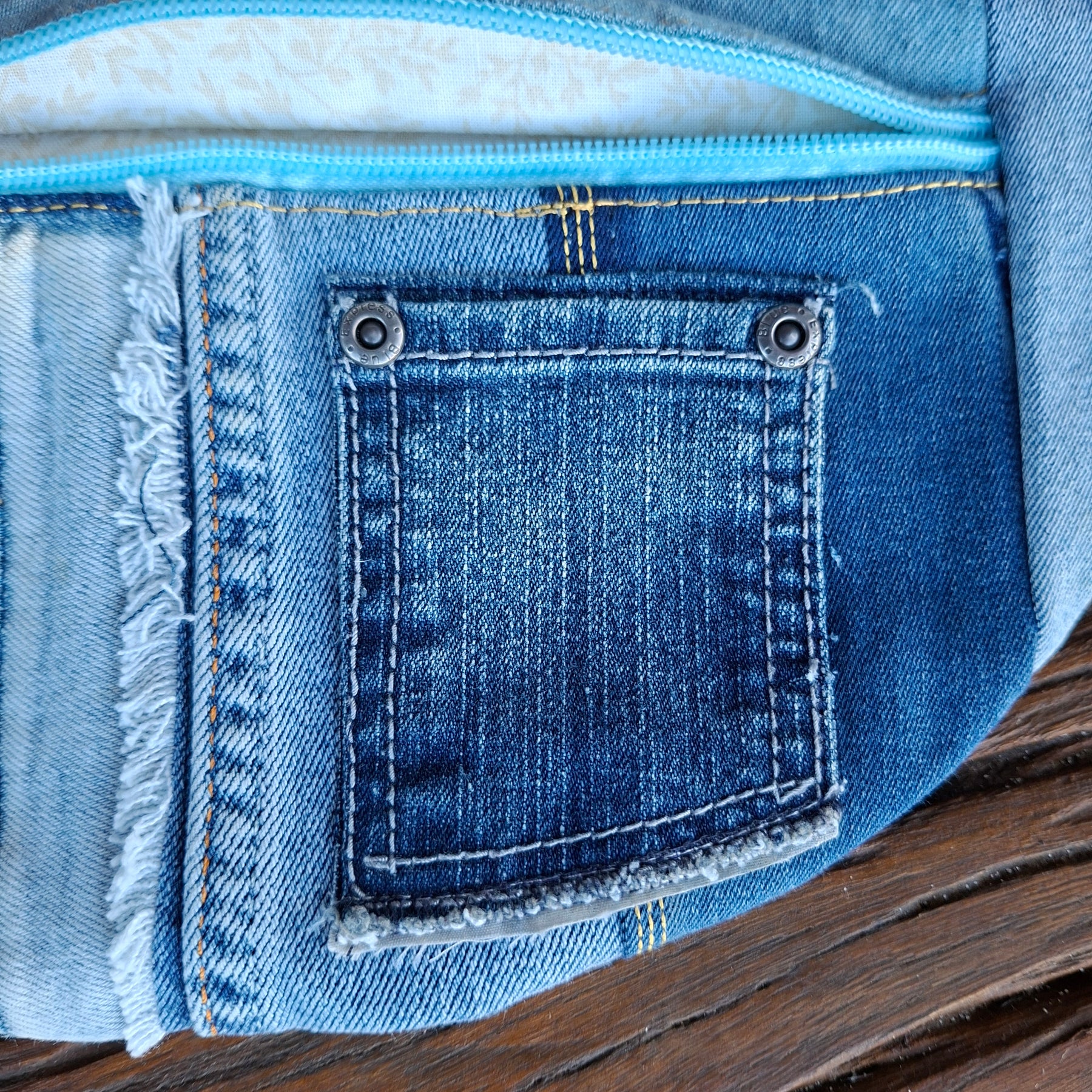 Unisex Crossbody Bag or Waist Bag - Medium