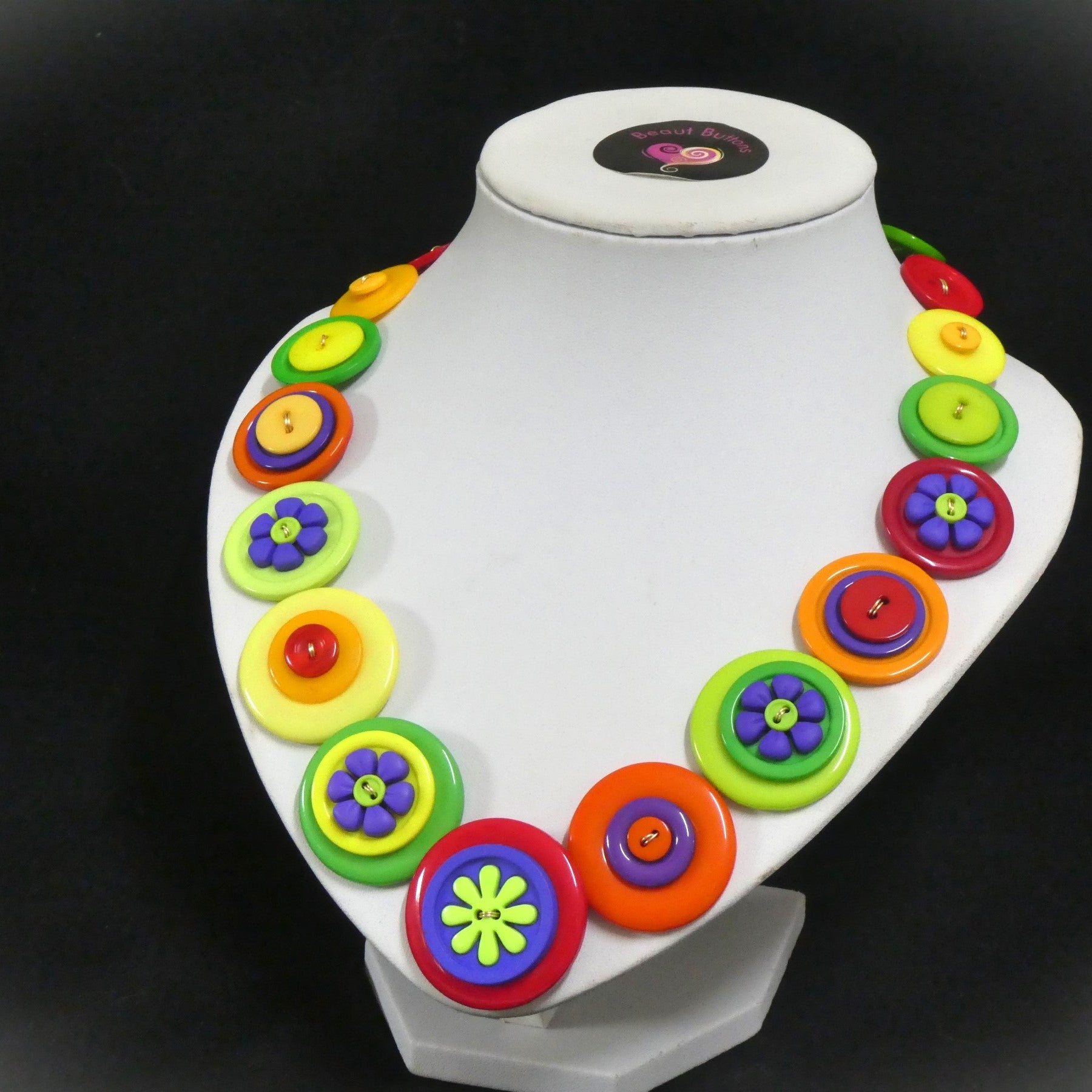Button necklace - Summer Flowers