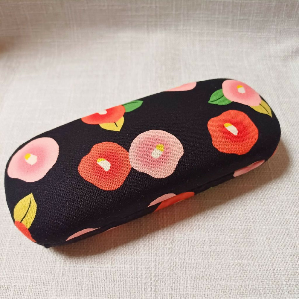 maru-ya_glasses case_black camellia 4