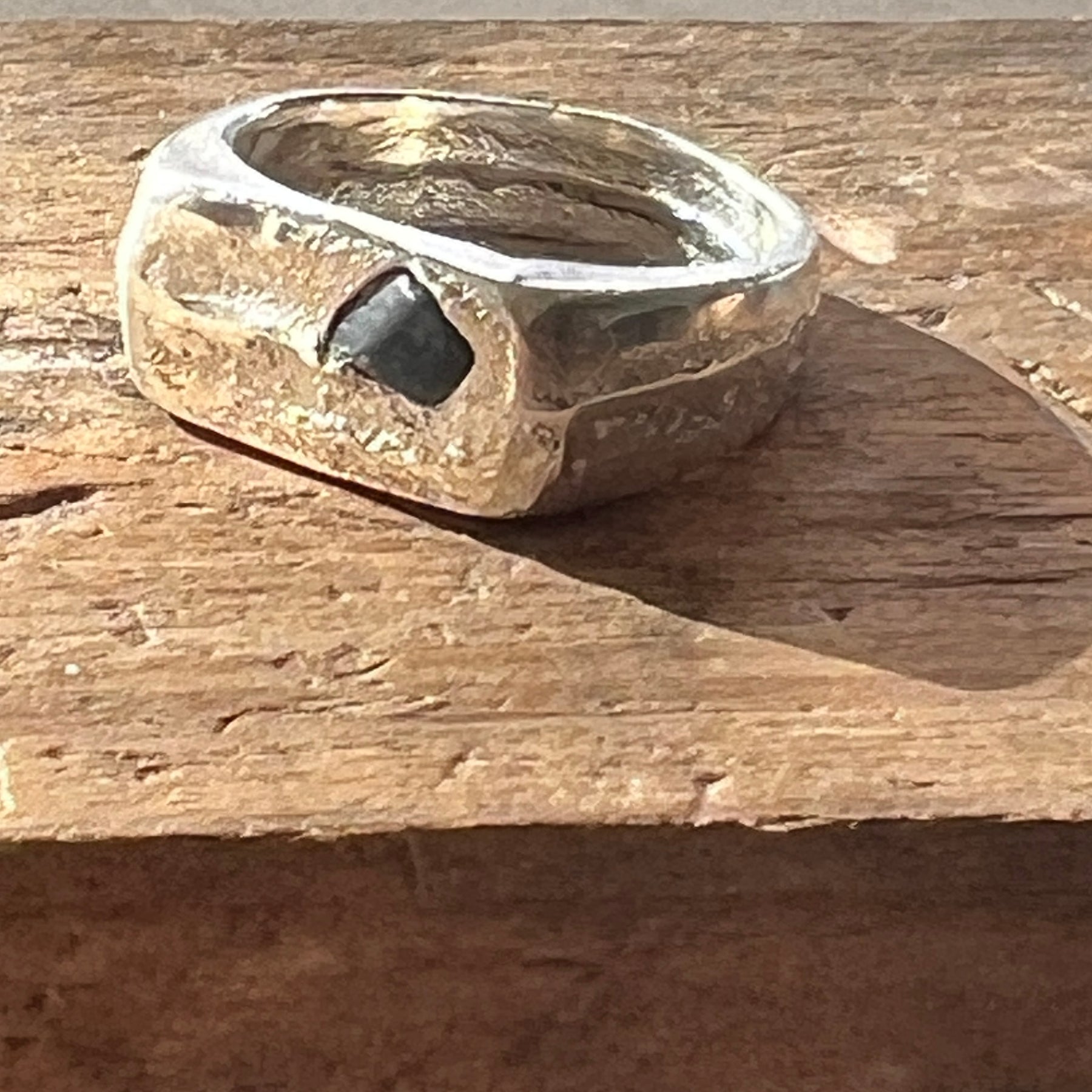 “Mount Wellington” Signet Ring & Sapphire