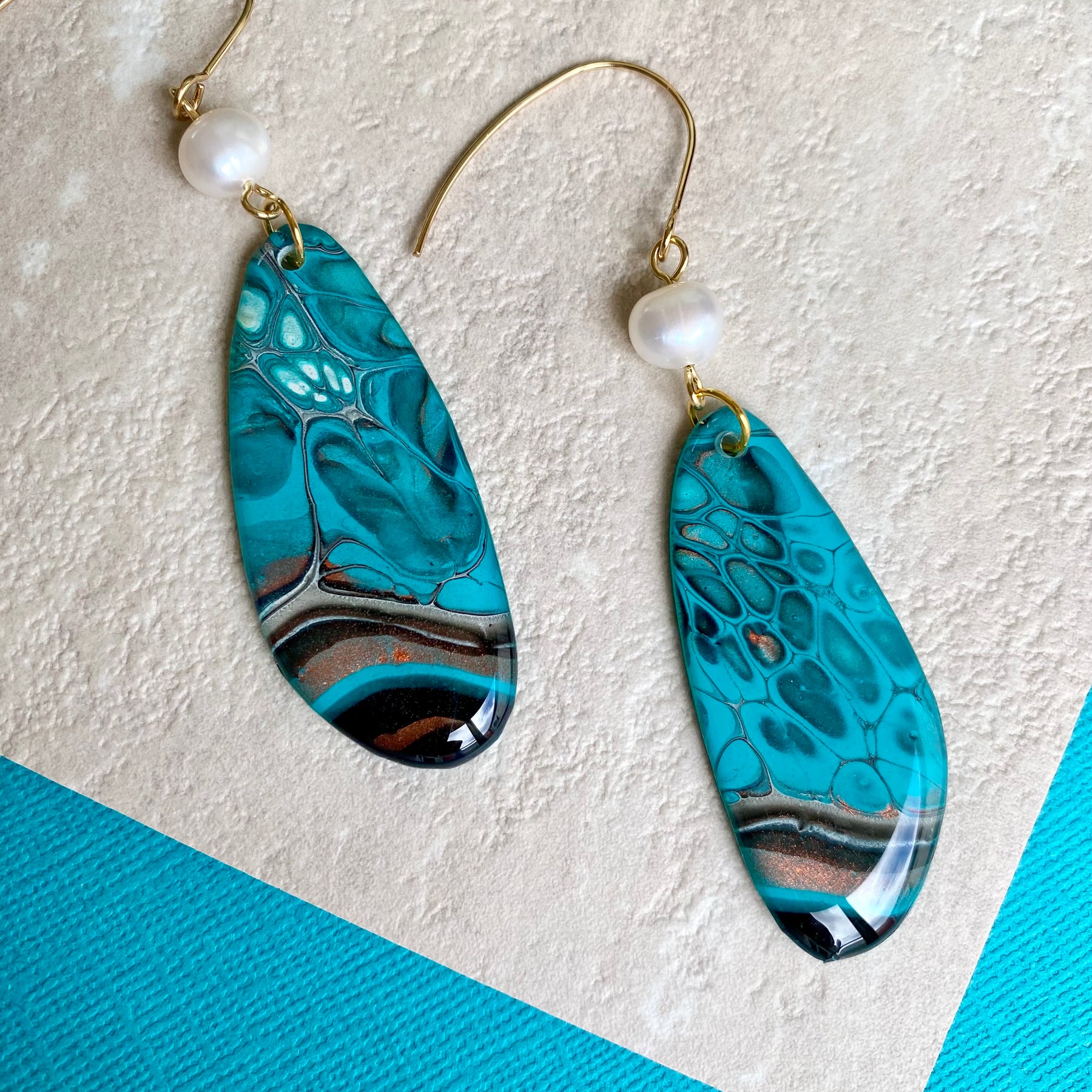 Freshwater Pearl Collection Dangle Earrings