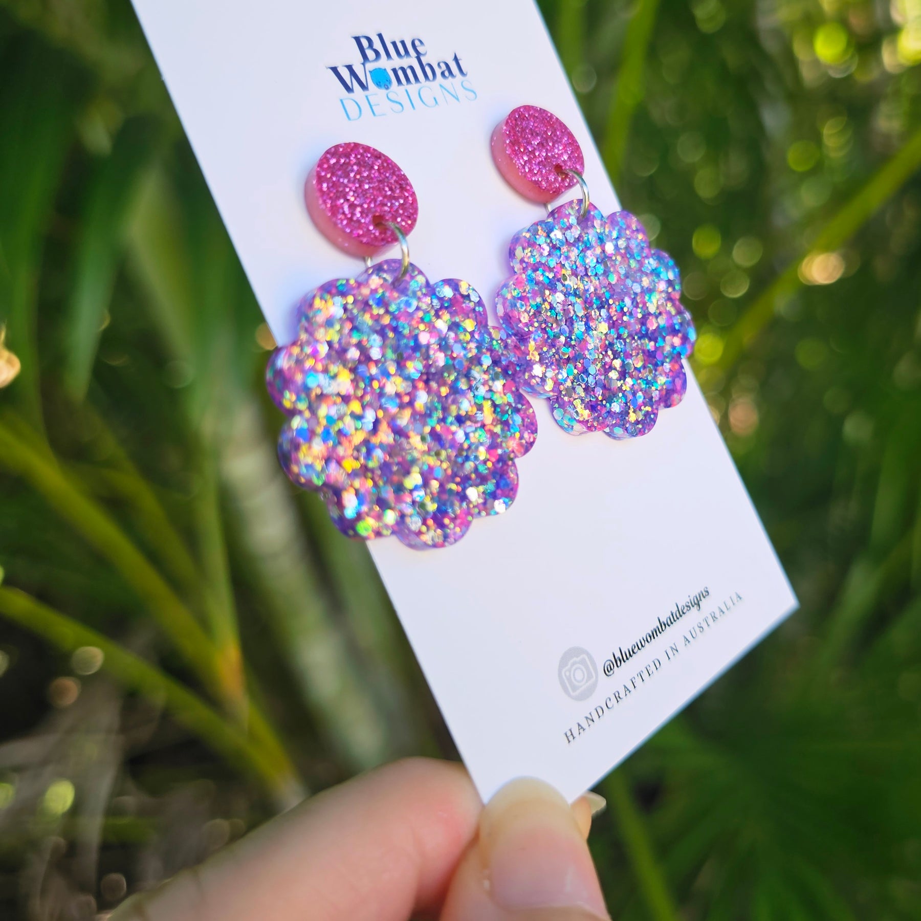 Sparkle Glitter Resin Scallop Dangle Earrings