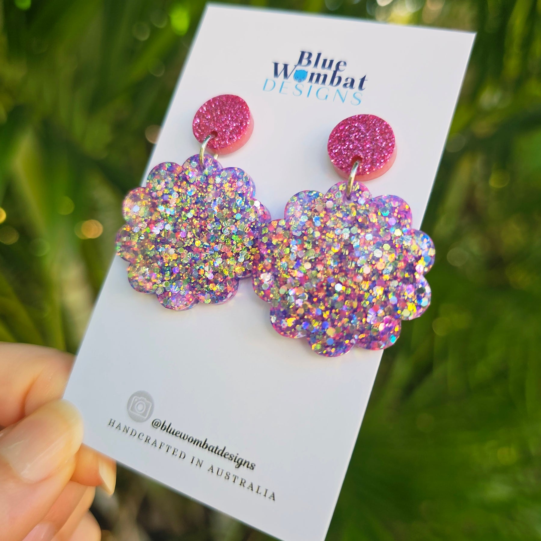 Sparkle Glitter Resin Scallop Dangle Earrings