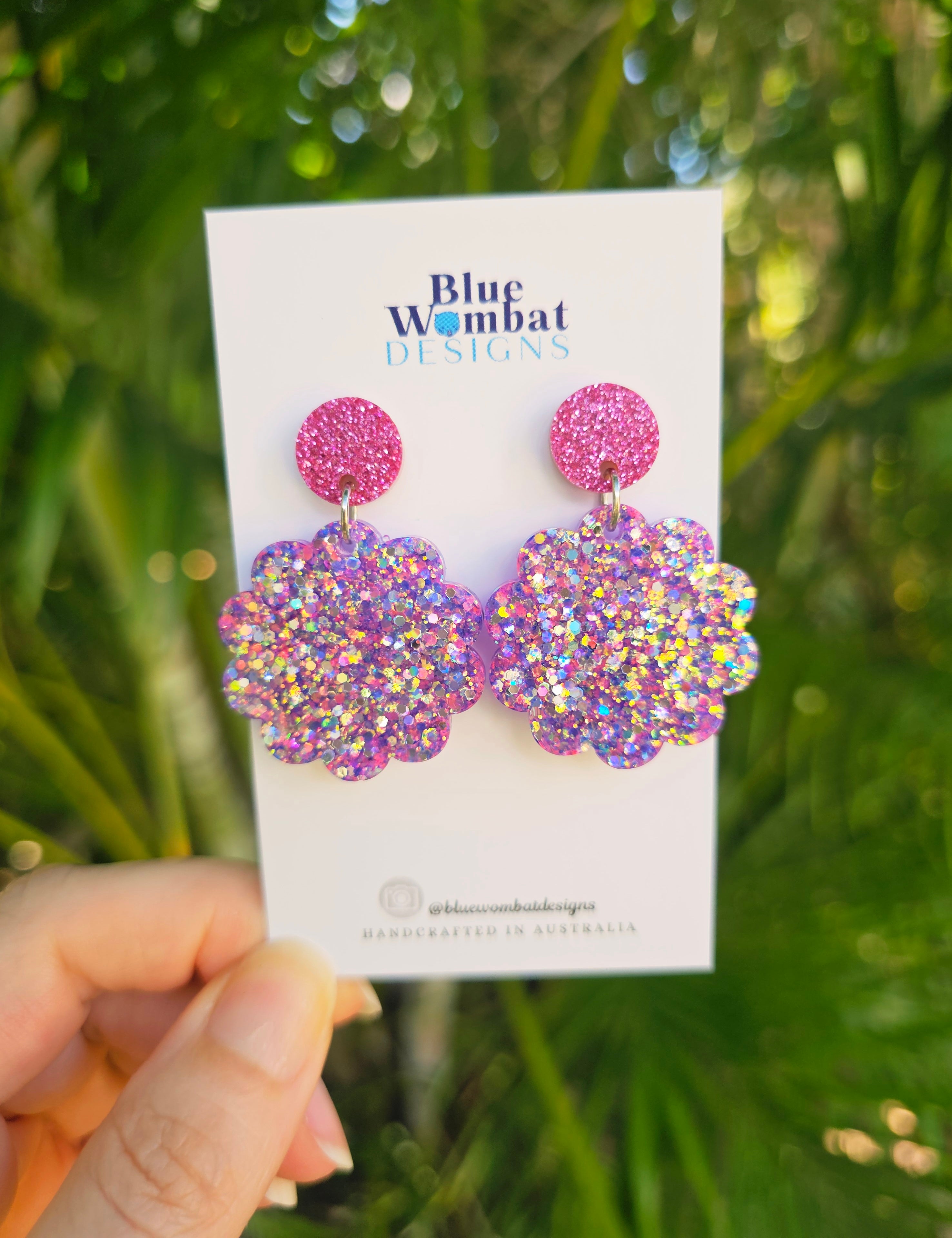 Sparkle Glitter Resin Scallop Dangle Earrings