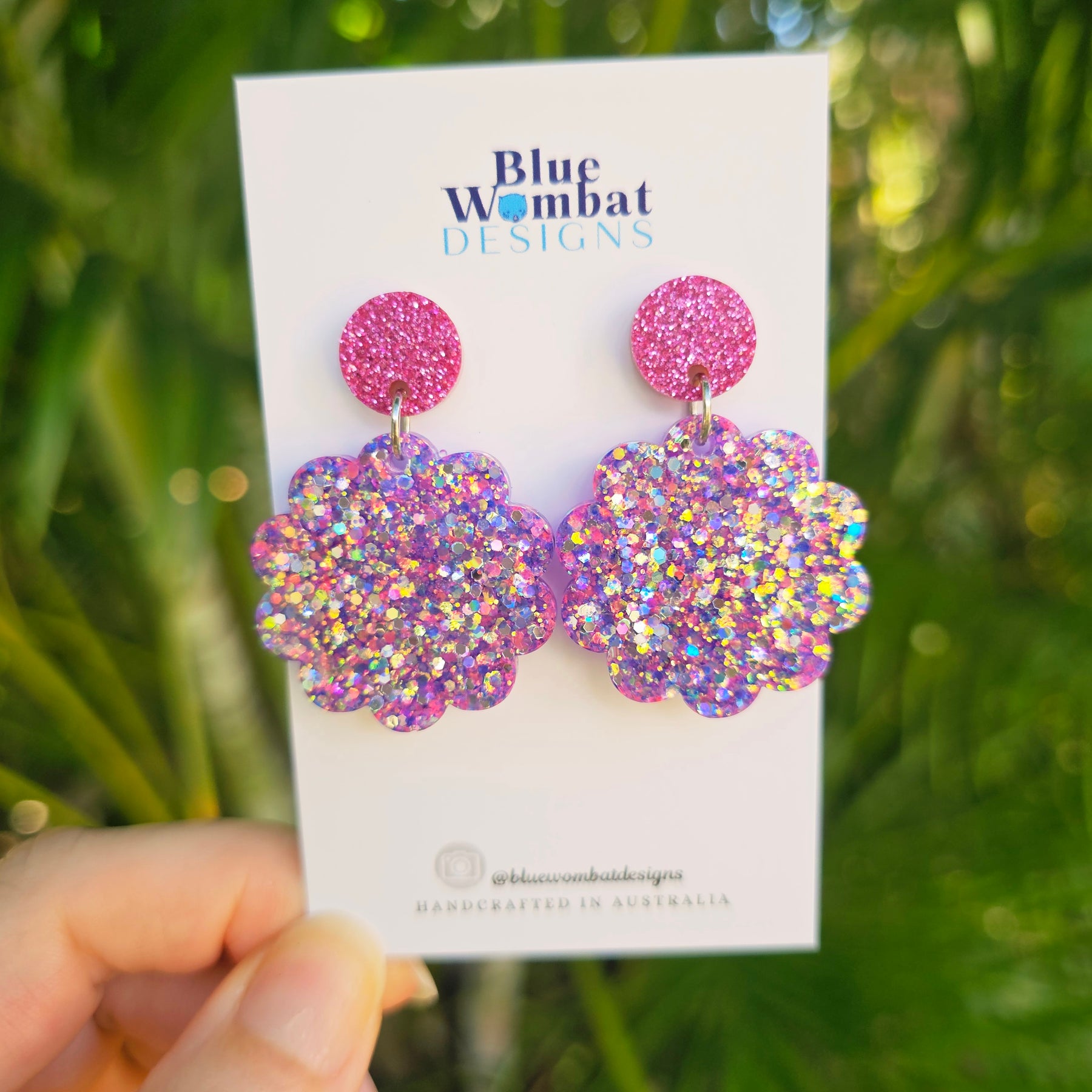 Sparkle Glitter Resin Scallop Dangle Earrings