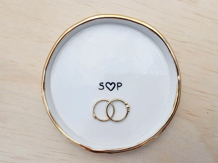 Personalised ring dish with gold or silver and rim, Custom Wedding Gift, Anniversary Gift