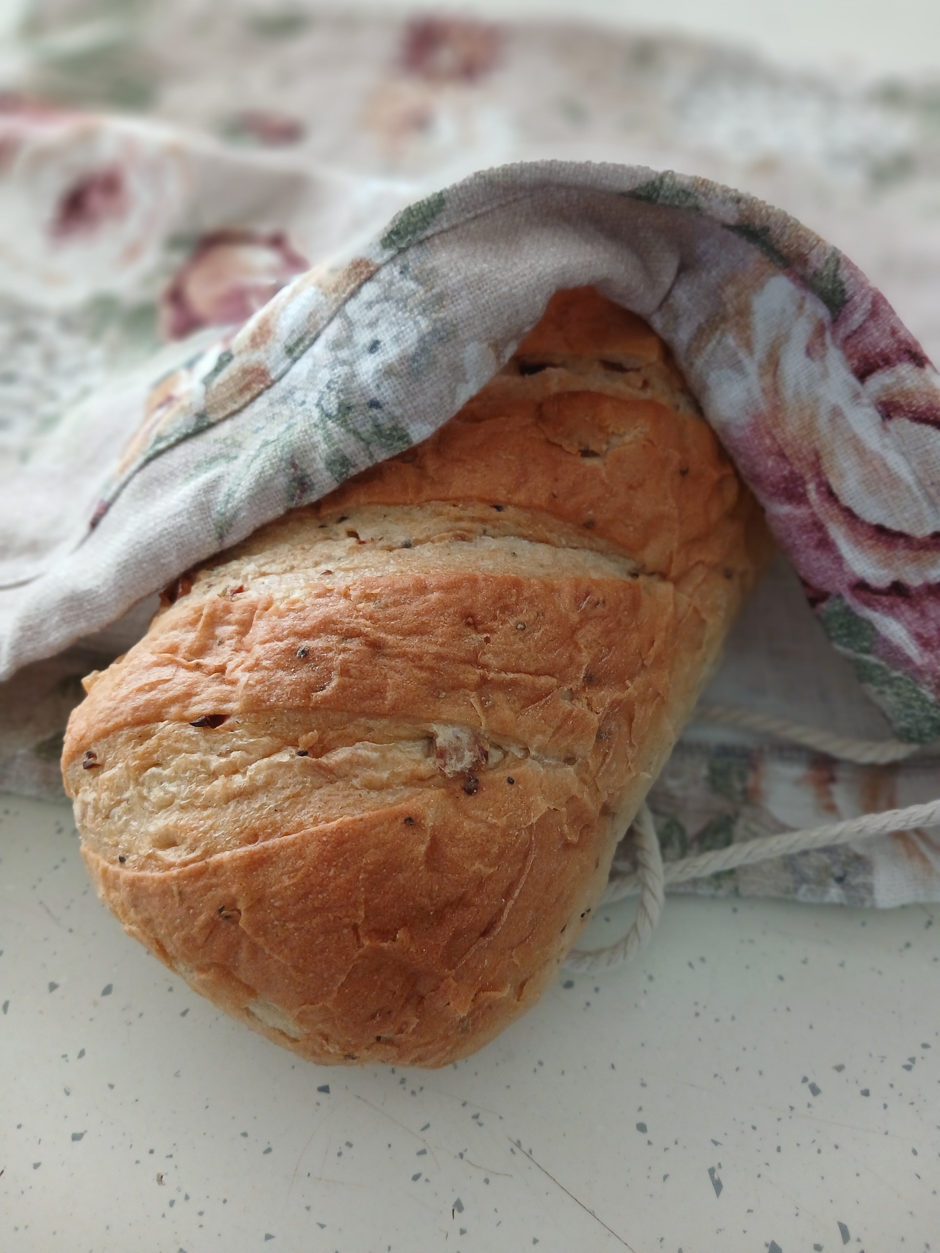 Reusable Linen Bread Bag - English Rose Print