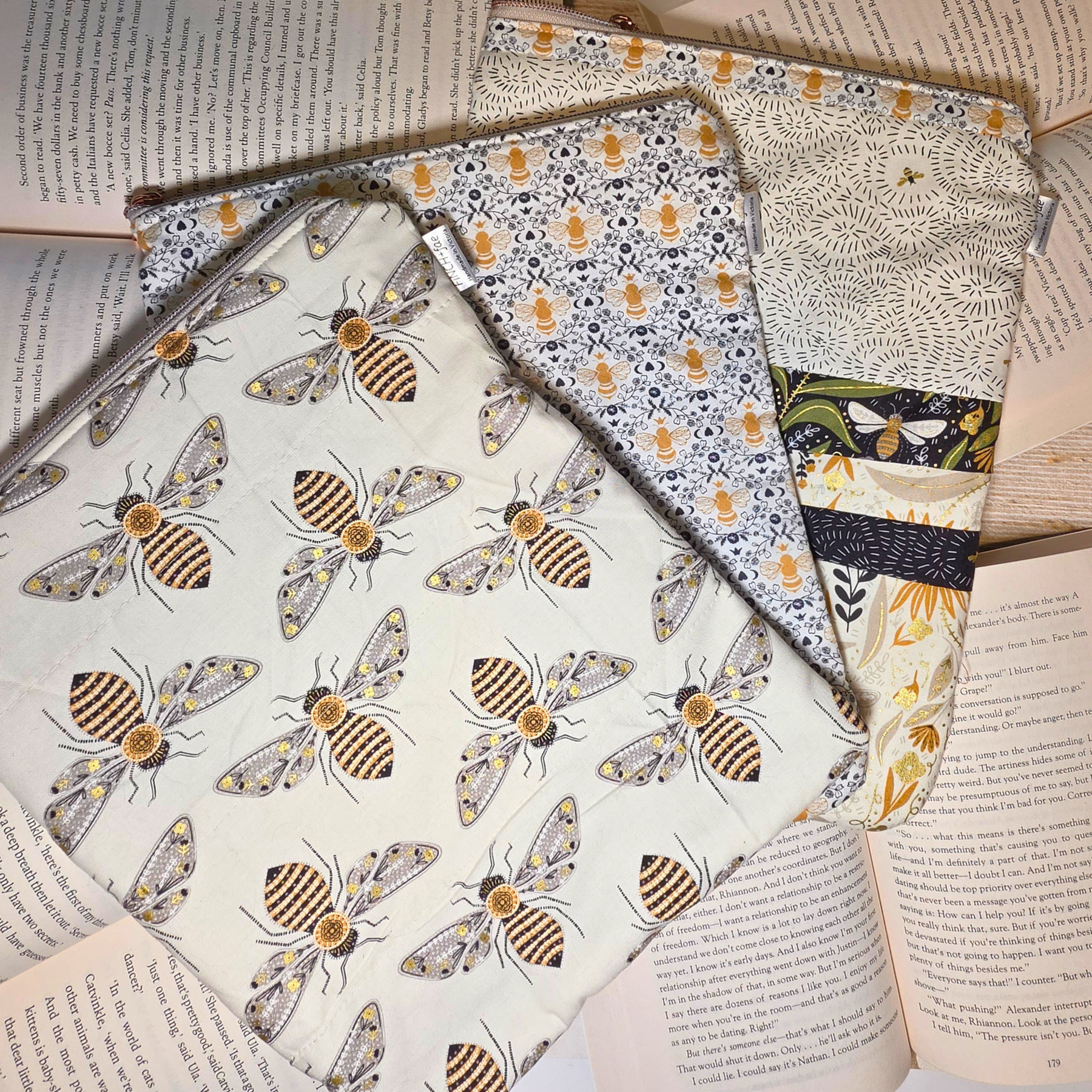 Bee designs - book or 11" tablet sleeve, handmade