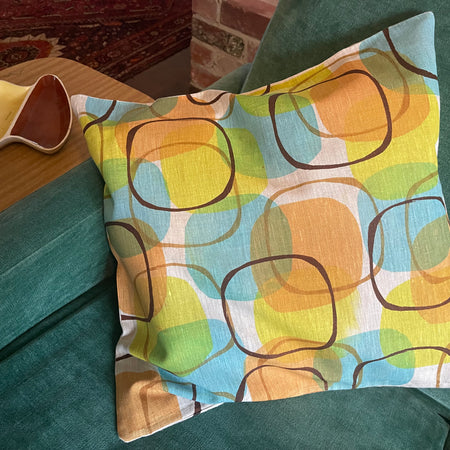 Cushion cover - Turquoise rose and lime circles