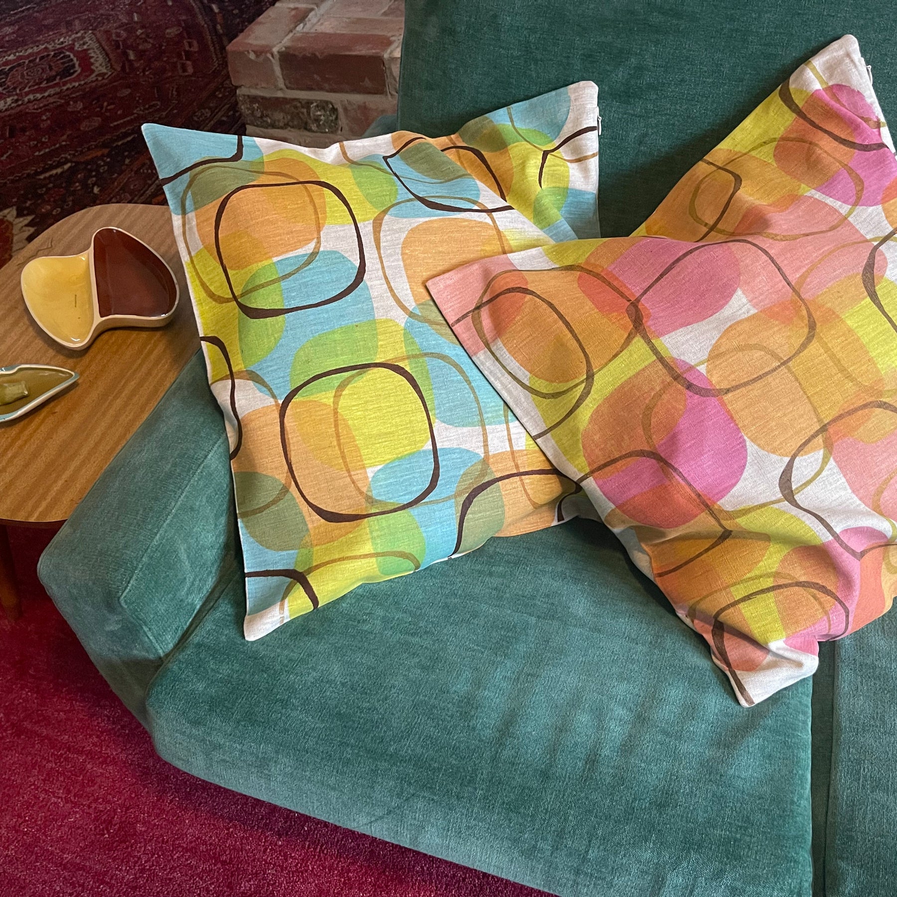 Cushion cover - Turquoise rose and lime circles