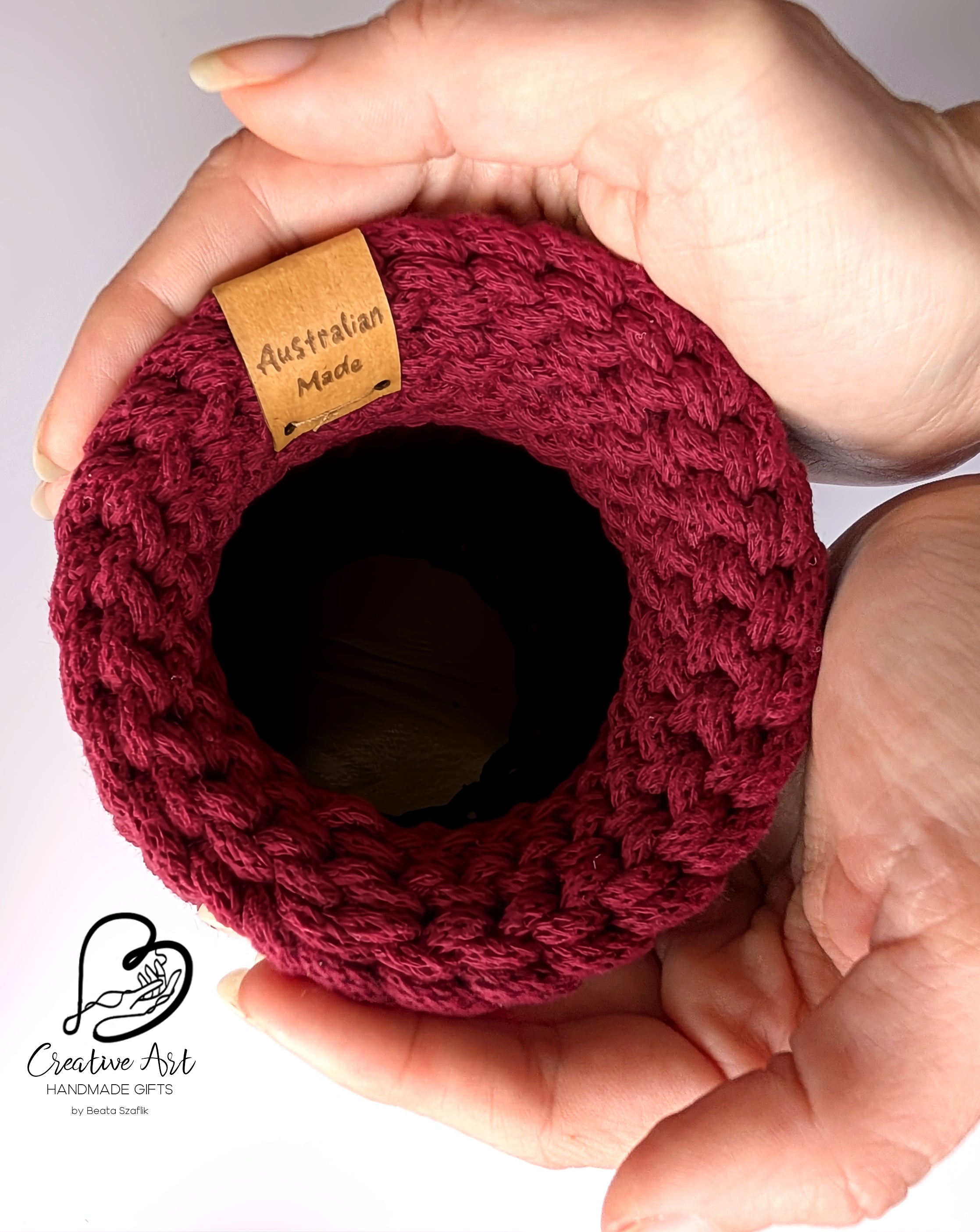 Crochet Vase on wooden base
