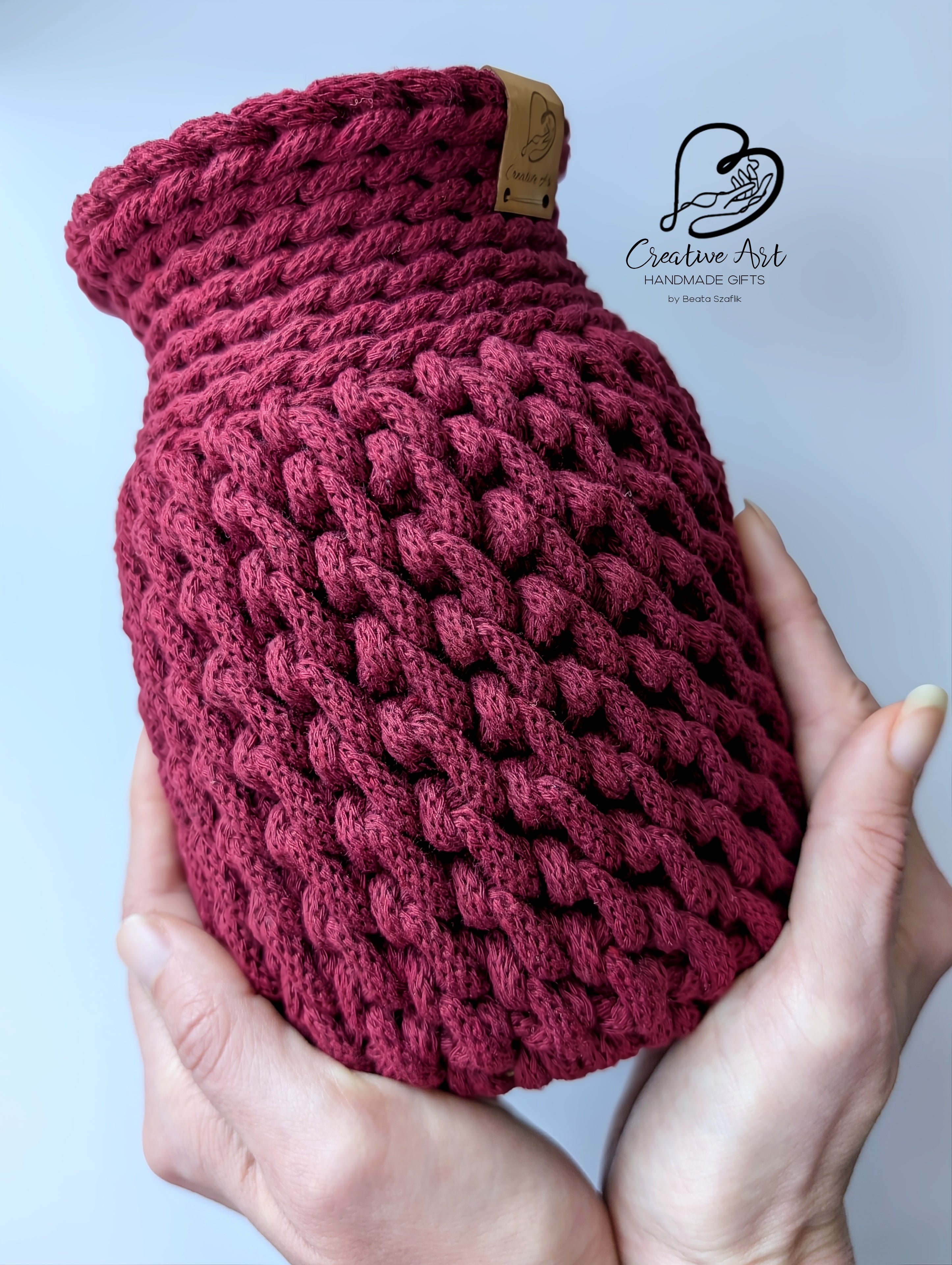 Crochet Vase on wooden base