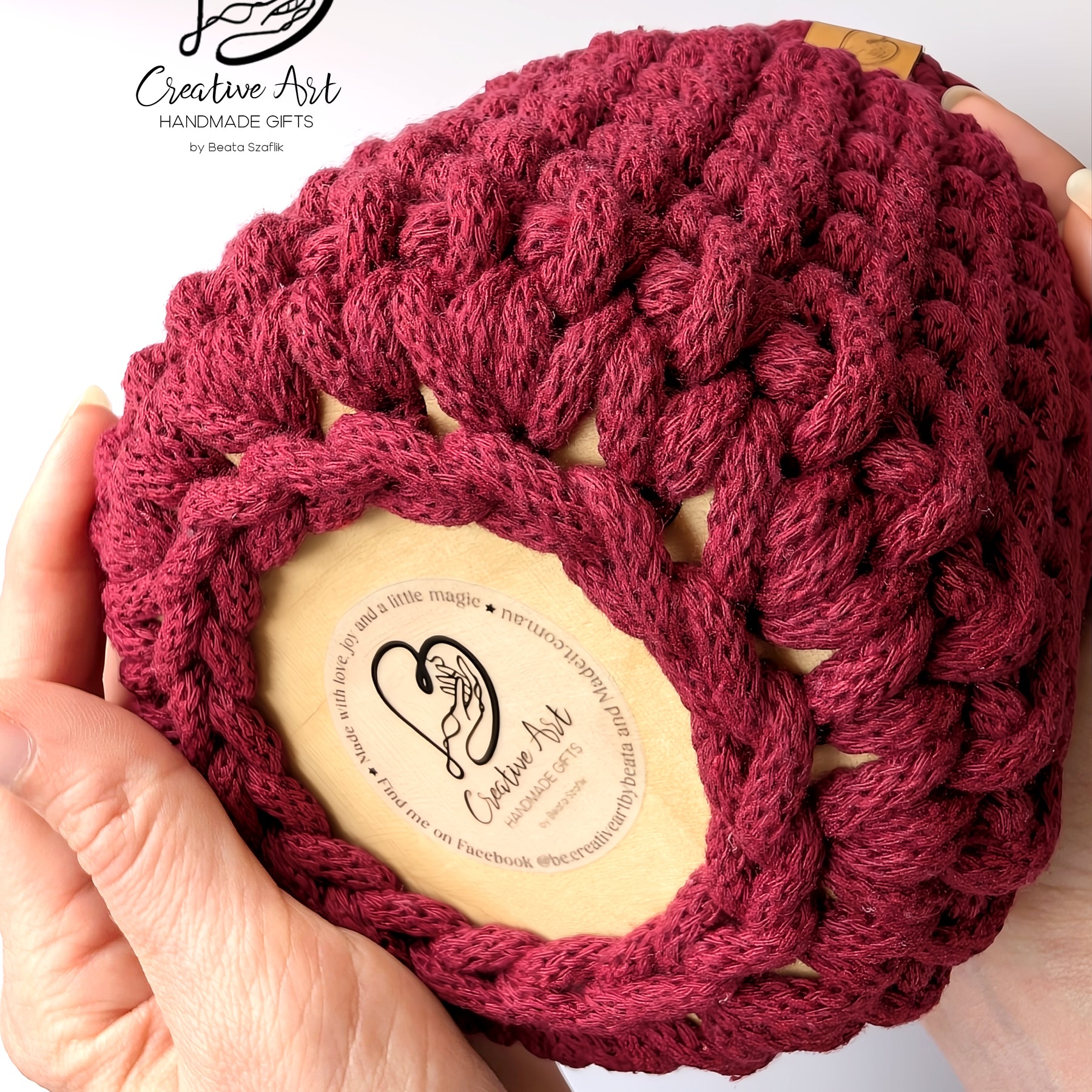 Crochet Vase on wooden base