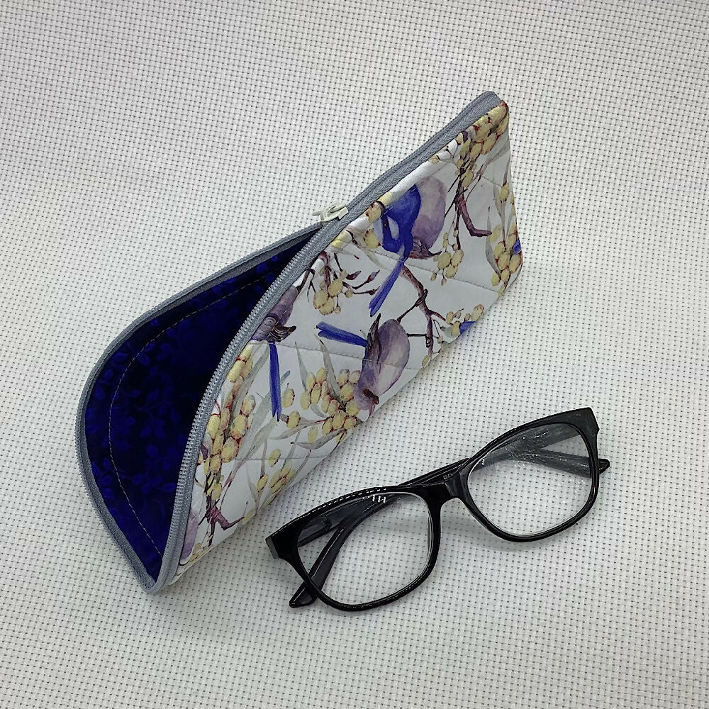 Blue wren curved top zip pouch for glasses, phones, handbag organiser etc.