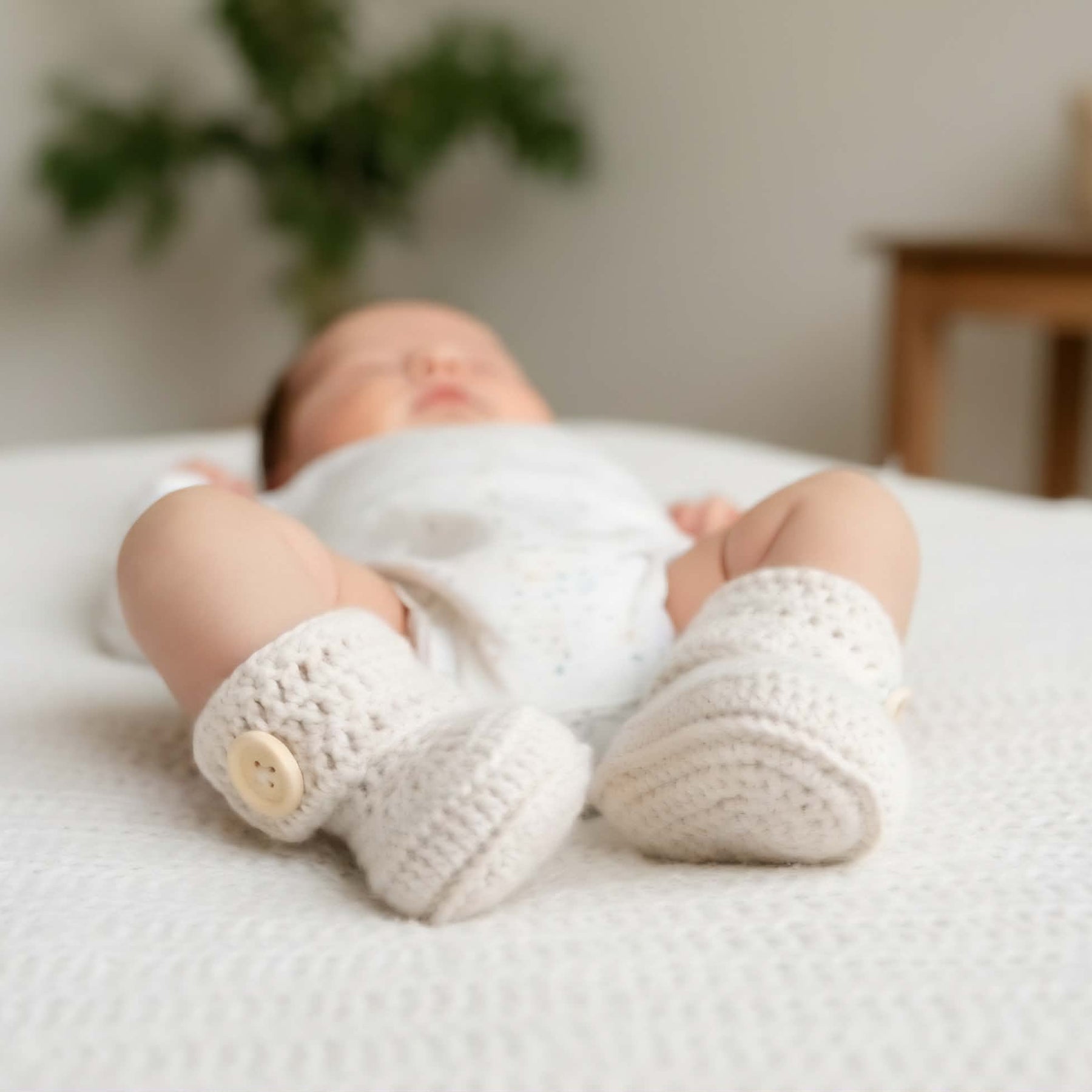 Baby Booties | Pale Beige | Newborn | Crochet | Knit | Shoes | Socks