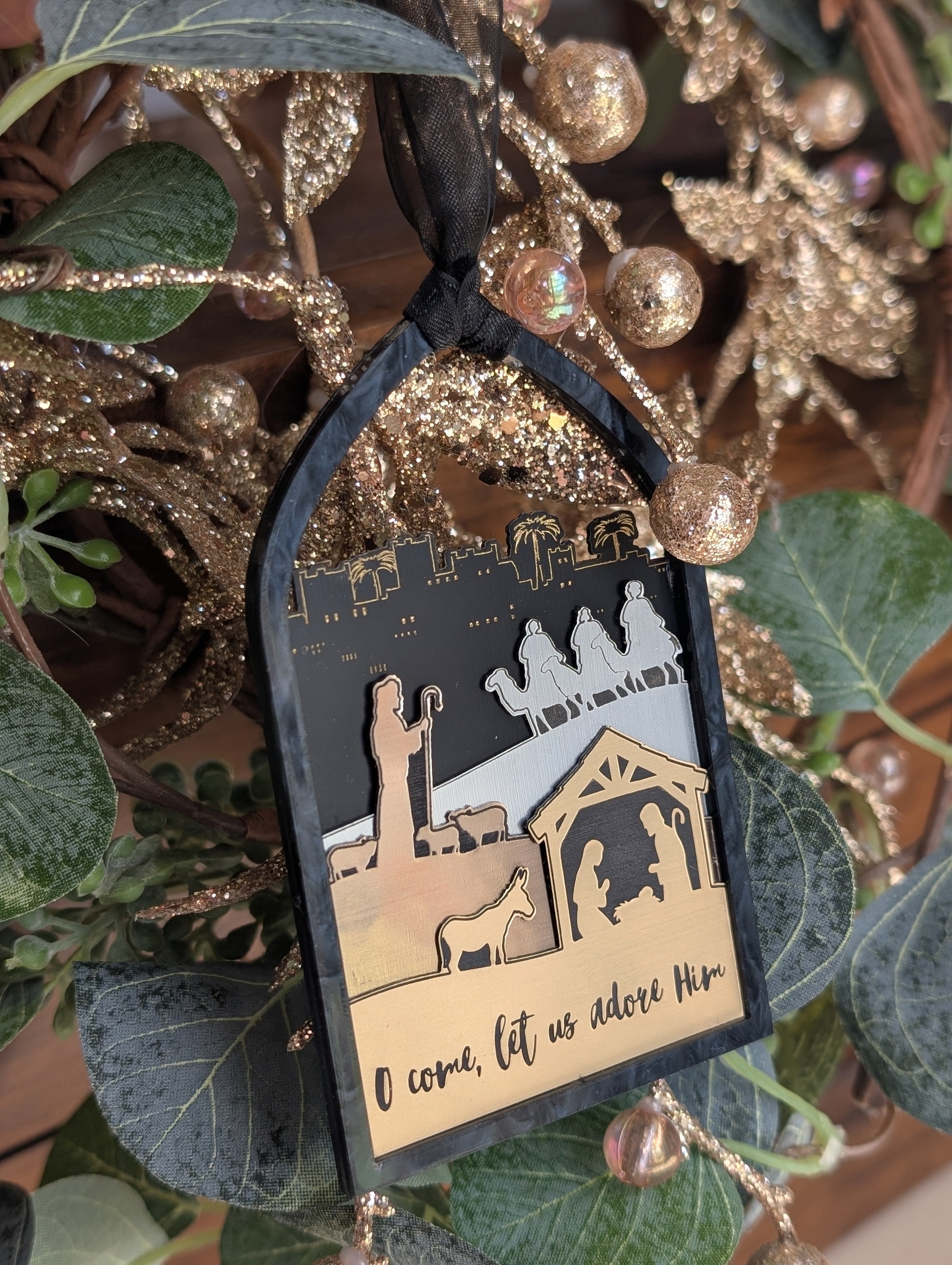 ORNAMENT "O, come let us adore Him"