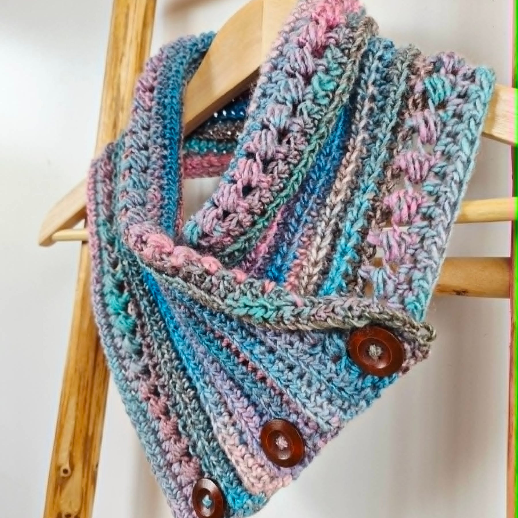 Ladies Neck warmer | Cowl | Scarf | Multi Colour | Adult | Vintage | Crochet