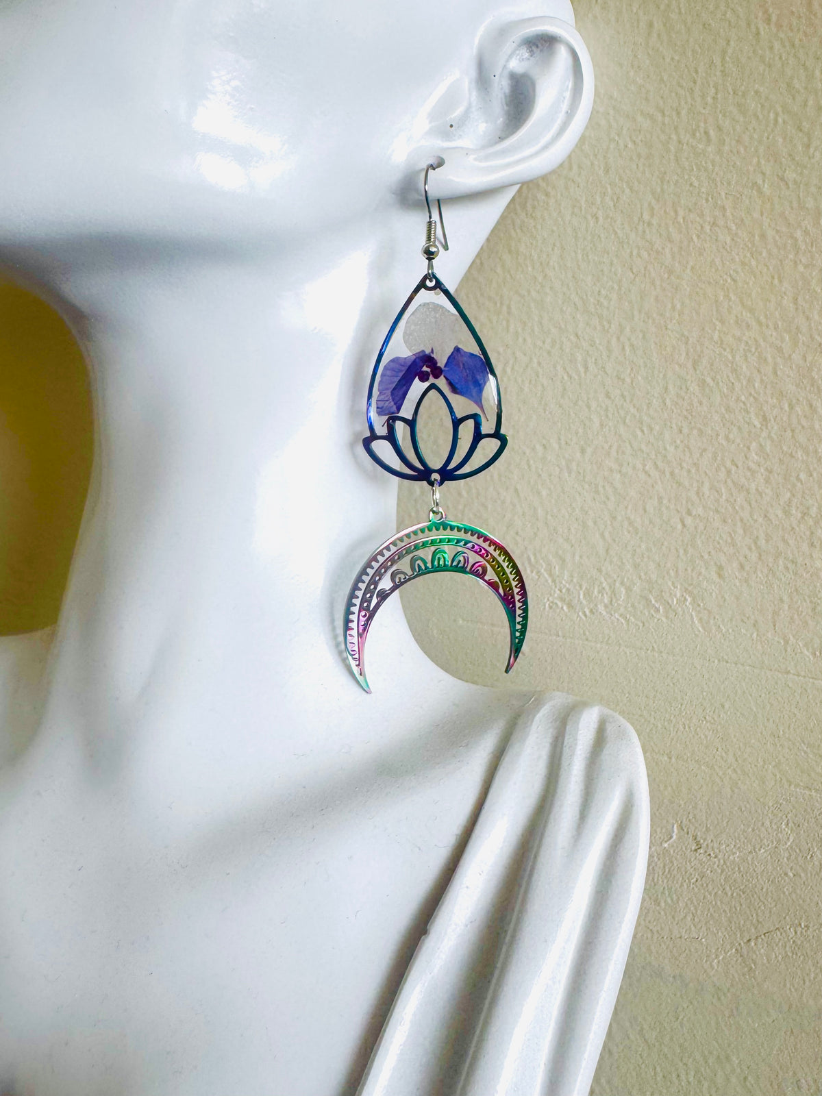 Iridescent rainbow resin earrings with pressed flowers