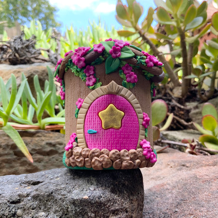 Pixie Home: 4 CALICO ROW, PIXIEVILLE