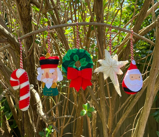 Christmas decorations - traditional set of 5