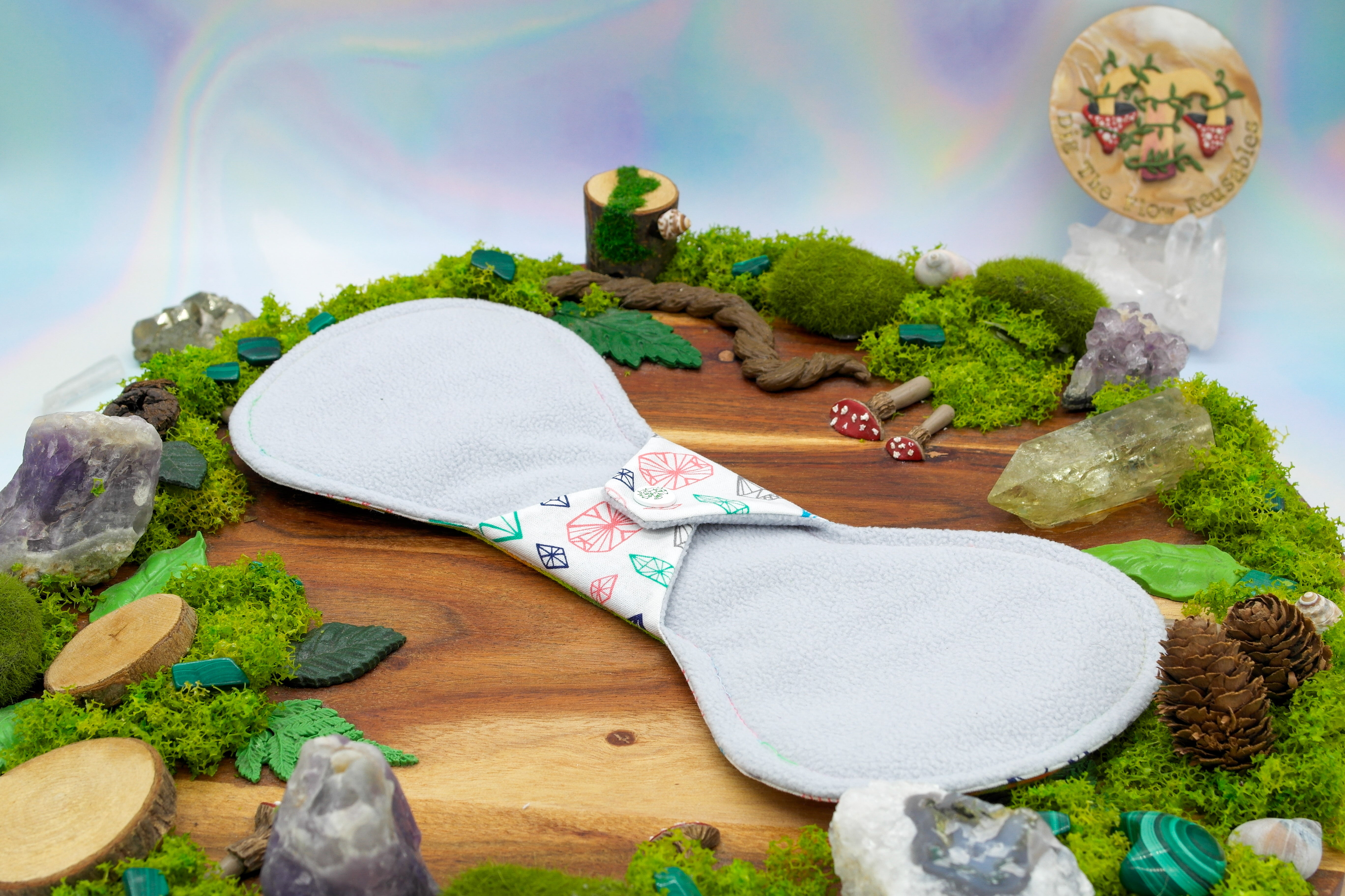 Reusable washable 12" Heavy Cloth Pad (Flexuous) - chakras