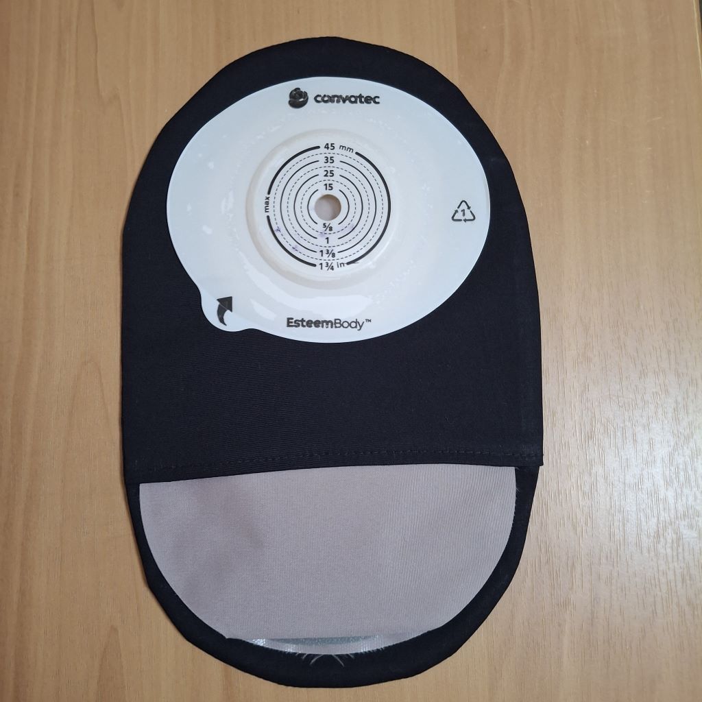 STOMA BAG COVER LARGE BLACK Suitable for Ileostomy, Colostomy, Urostomy